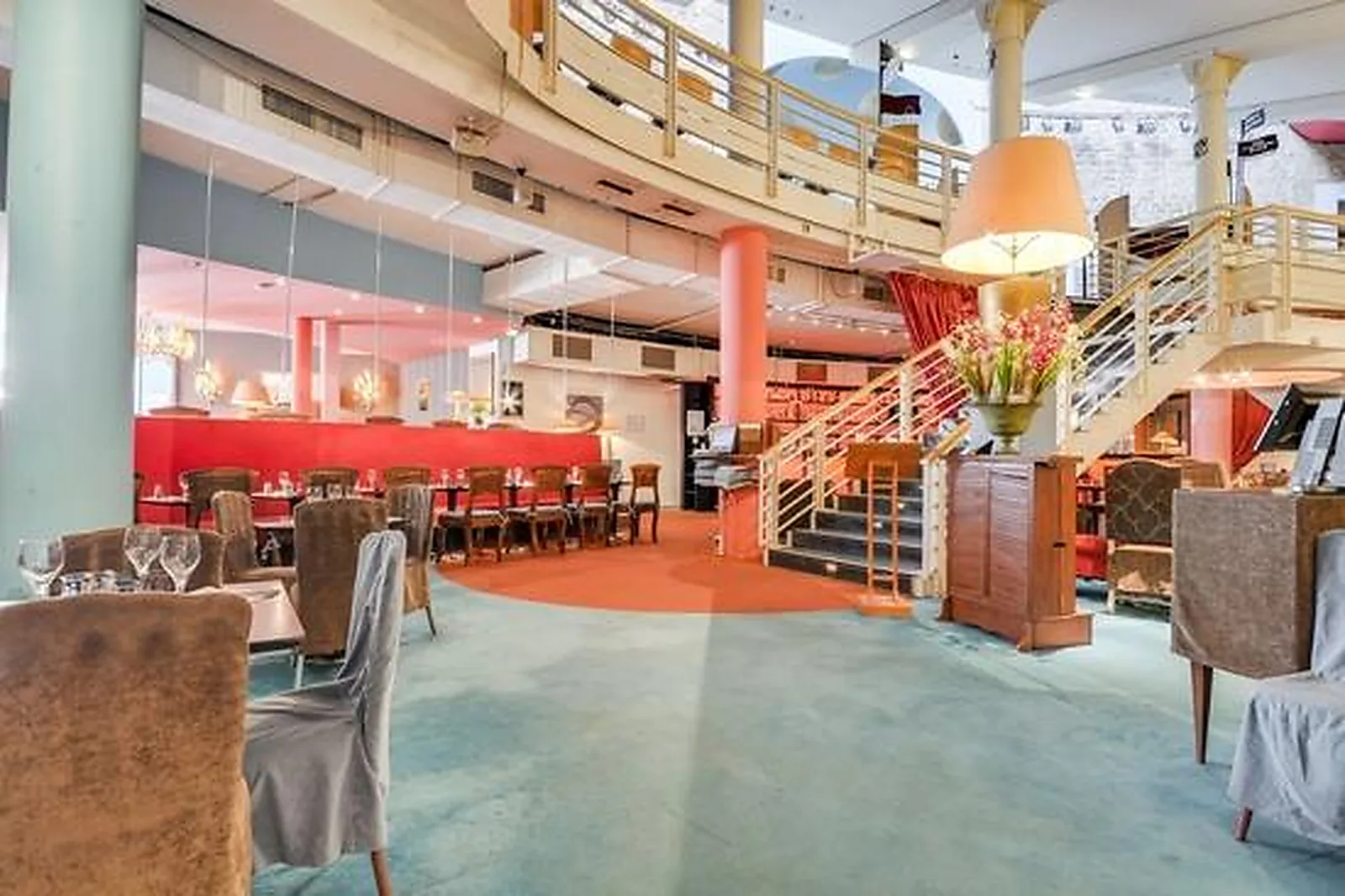 Lieux événementiels, THÉÂTRE DU ROND-POINT