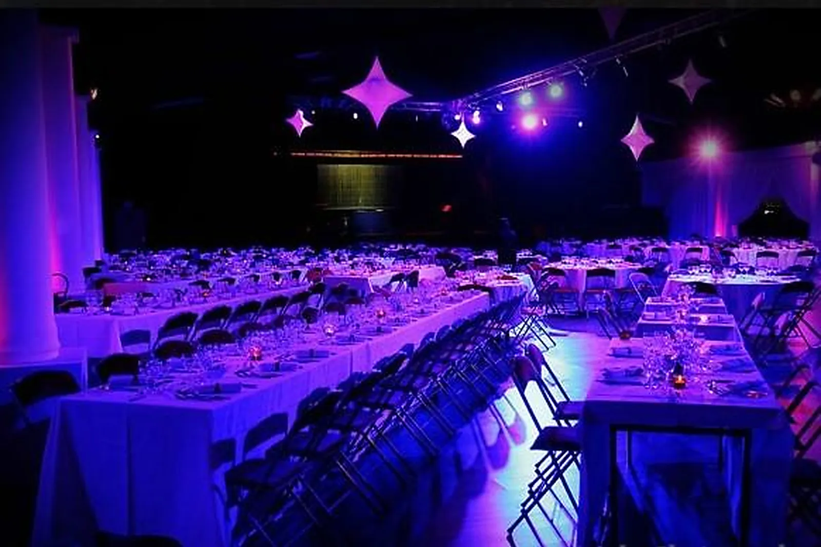 Lieux événementiels, THÉATRO !