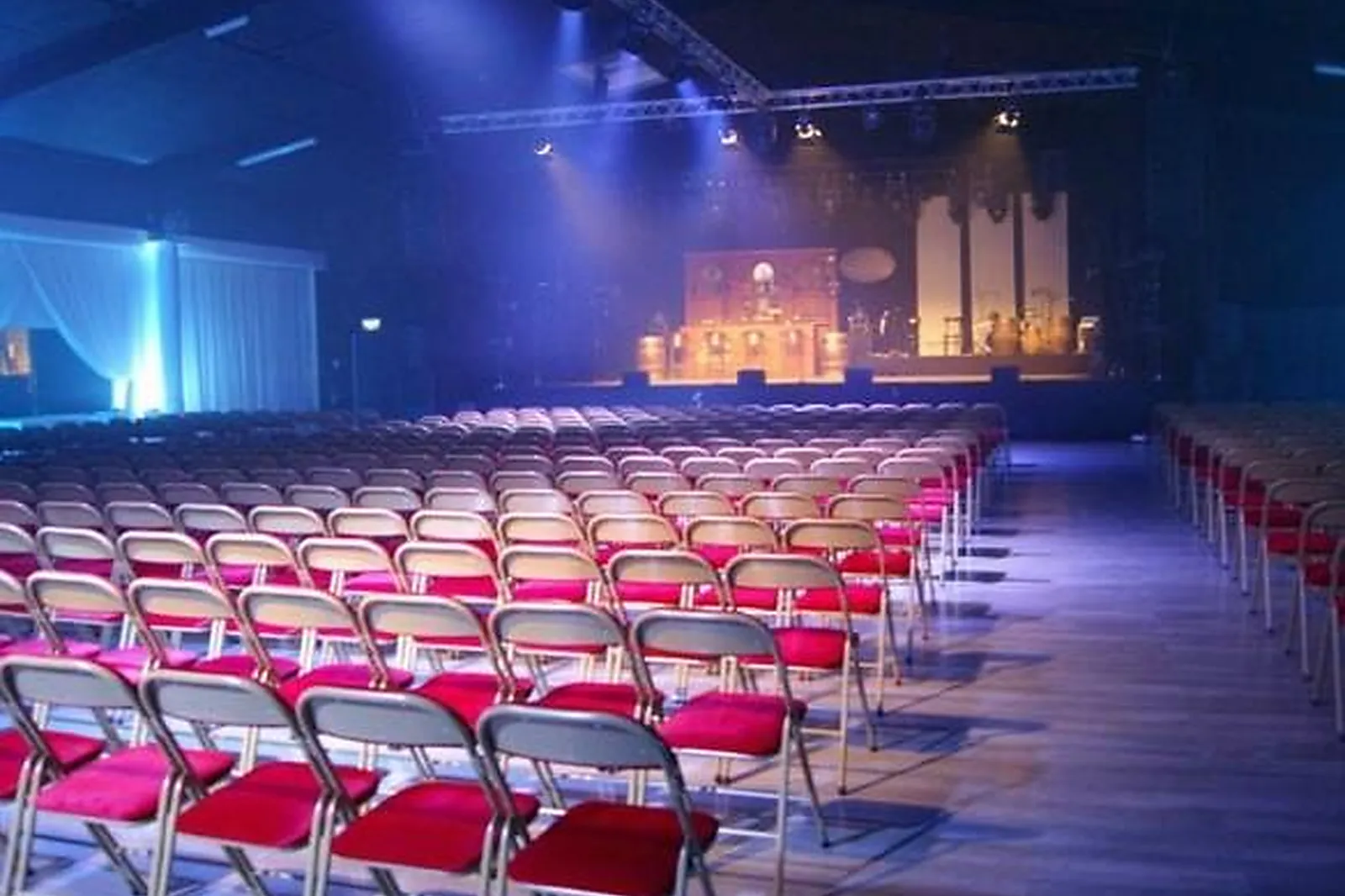 Lieux événementiels, THÉATRO !