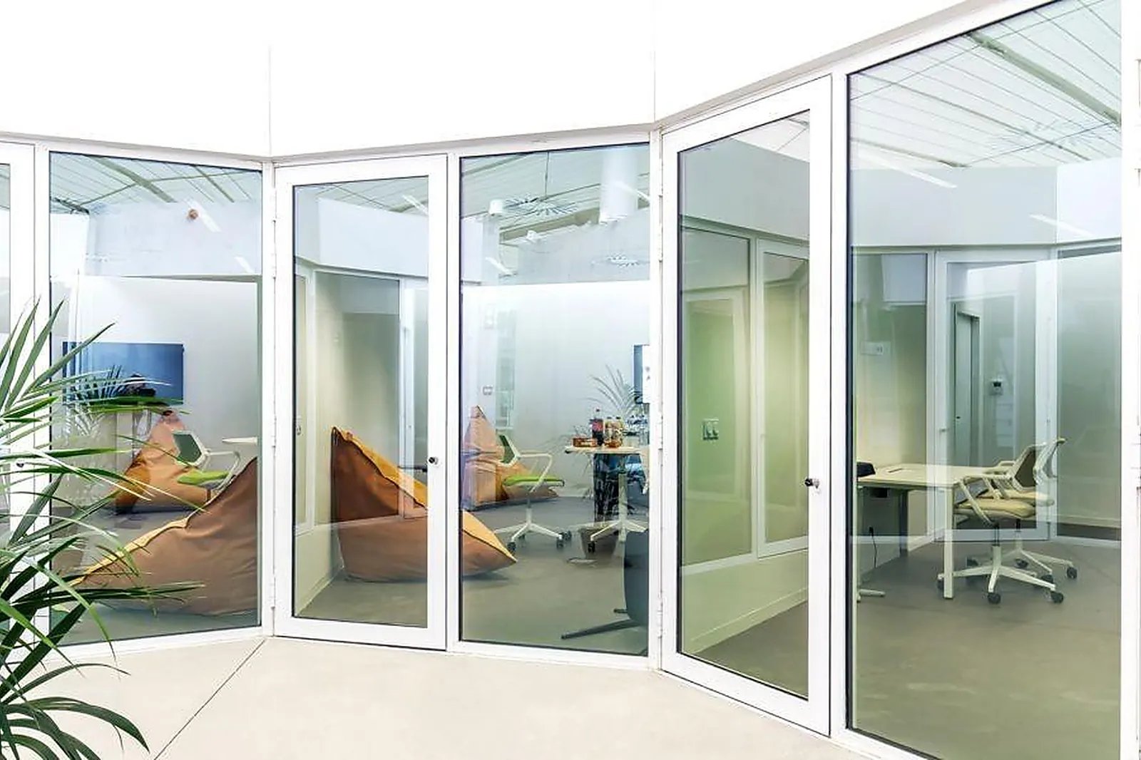 Lieux événementiels, THECAMP