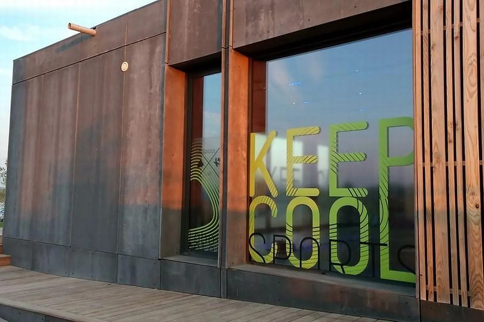 Lieux événementiels, THECAMP