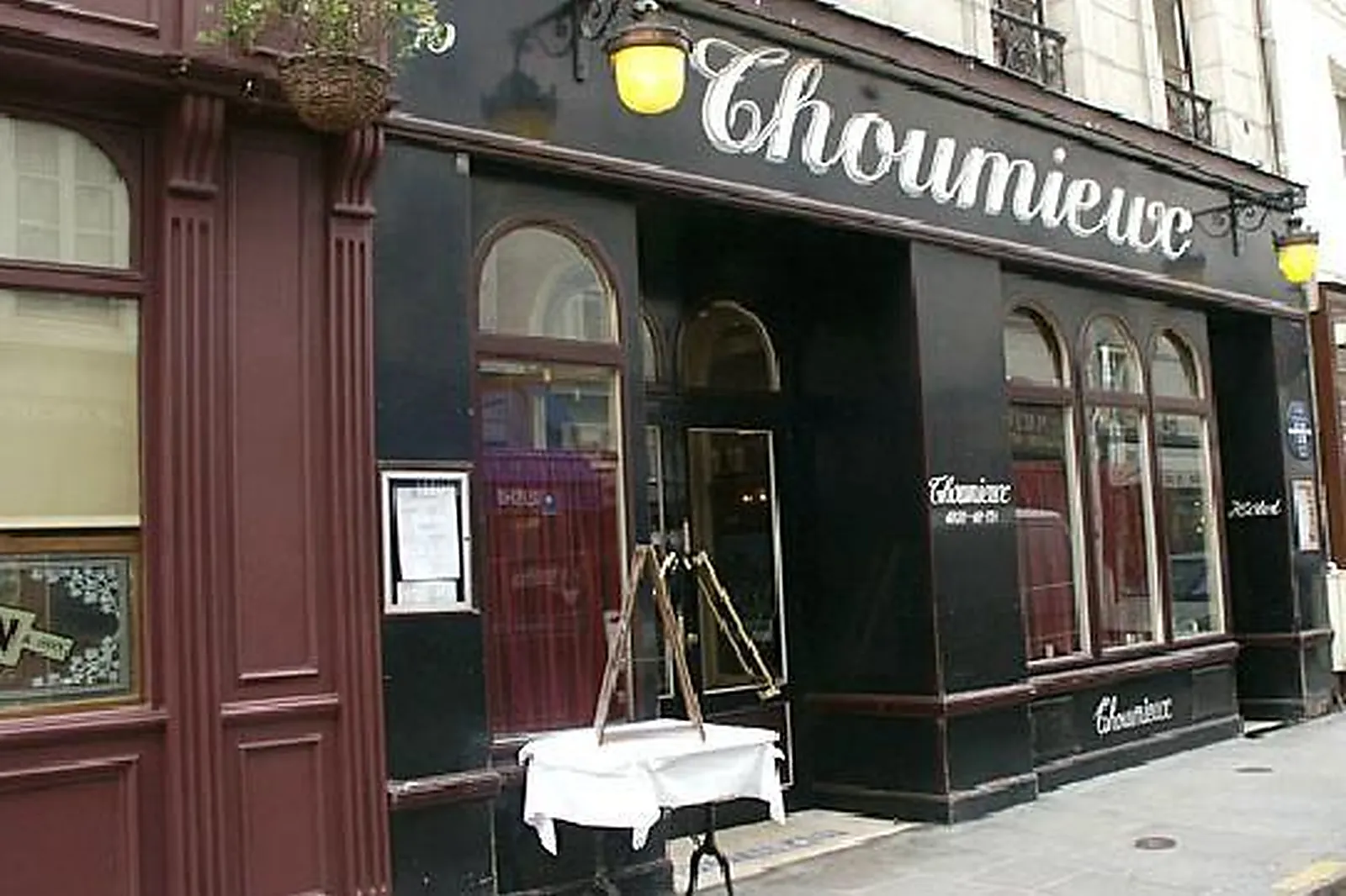 Lieux événementiels, THOUMIEUX