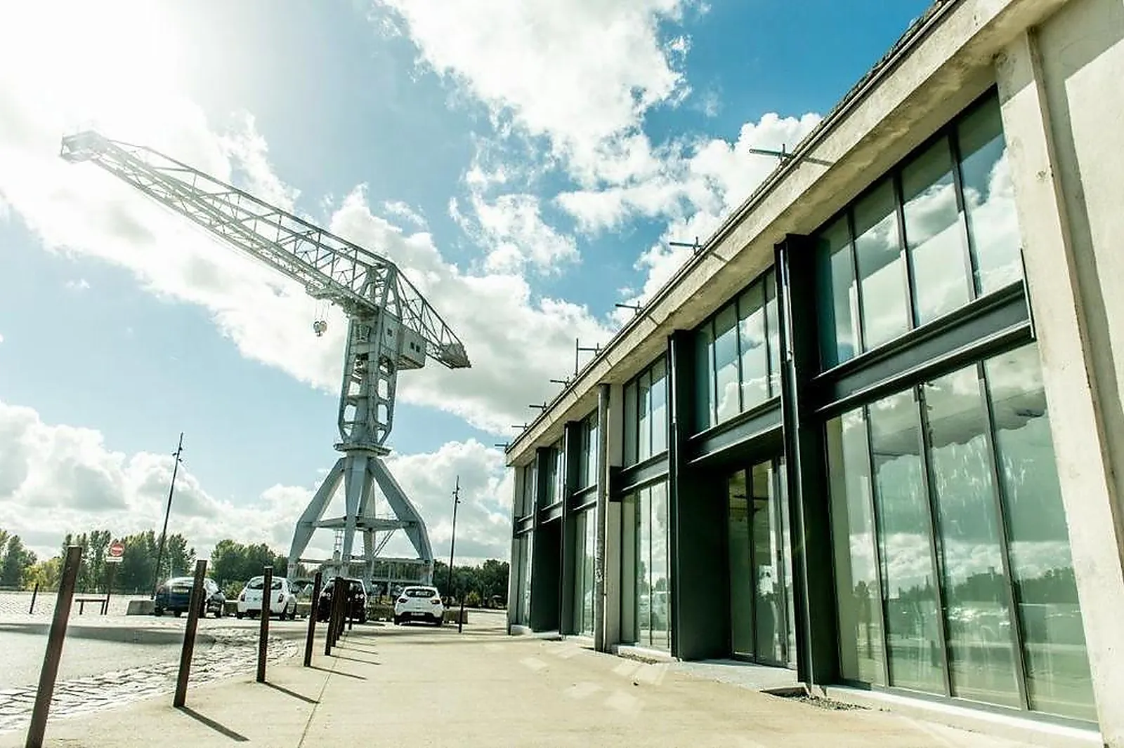 Lieux événementiels, TITAN ESPACE EVÉNEMENTIEL