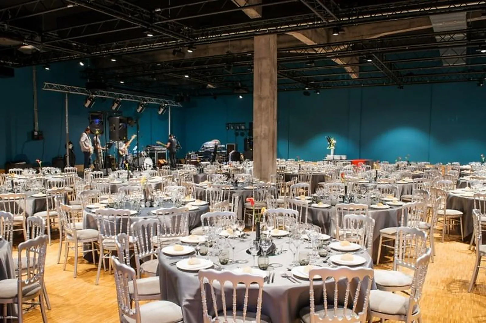 Lieux événementiels, TITAN ESPACE EVÉNEMENTIEL