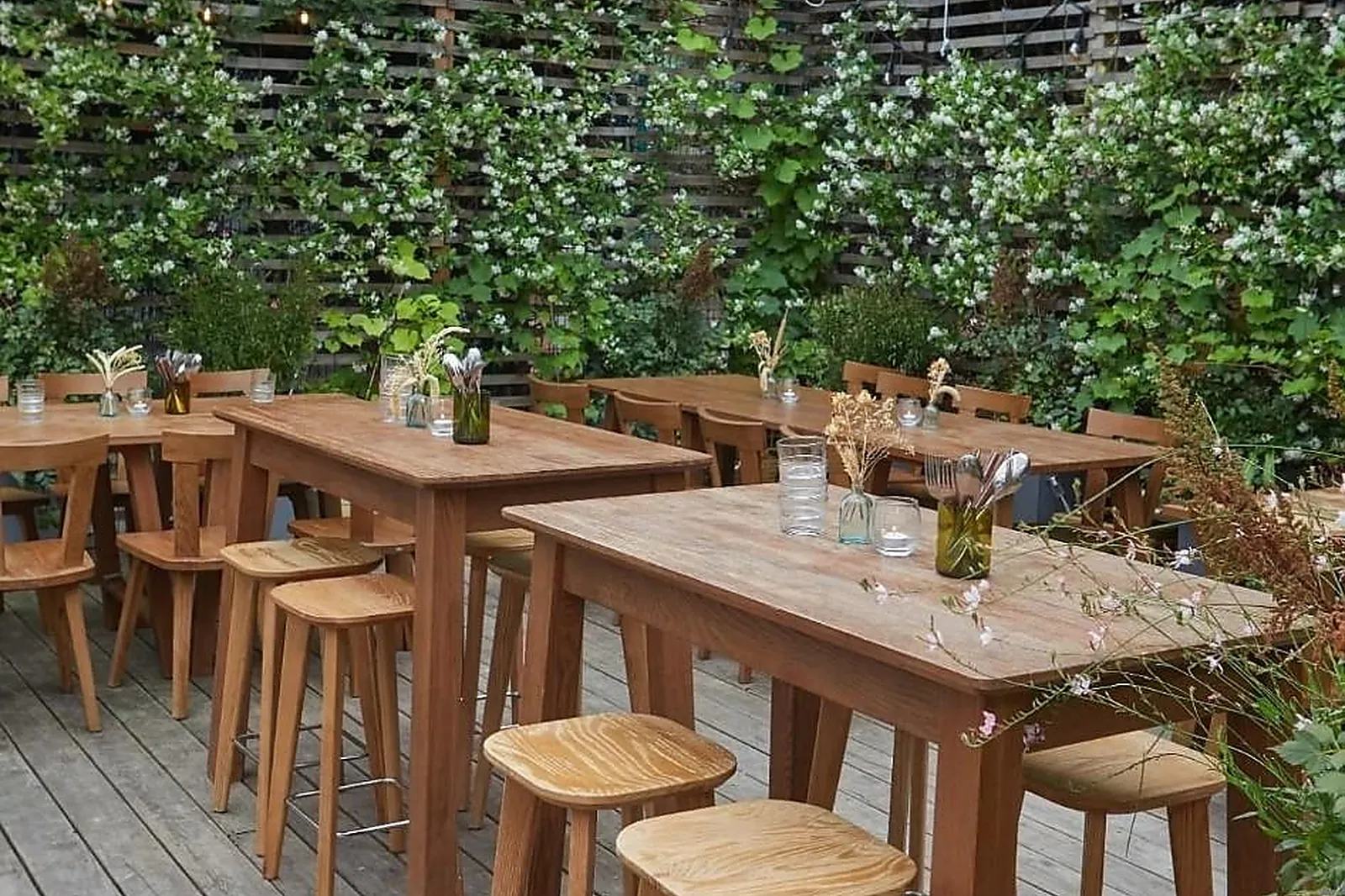 Lieux événementiels, TRINQUET VILLAGE