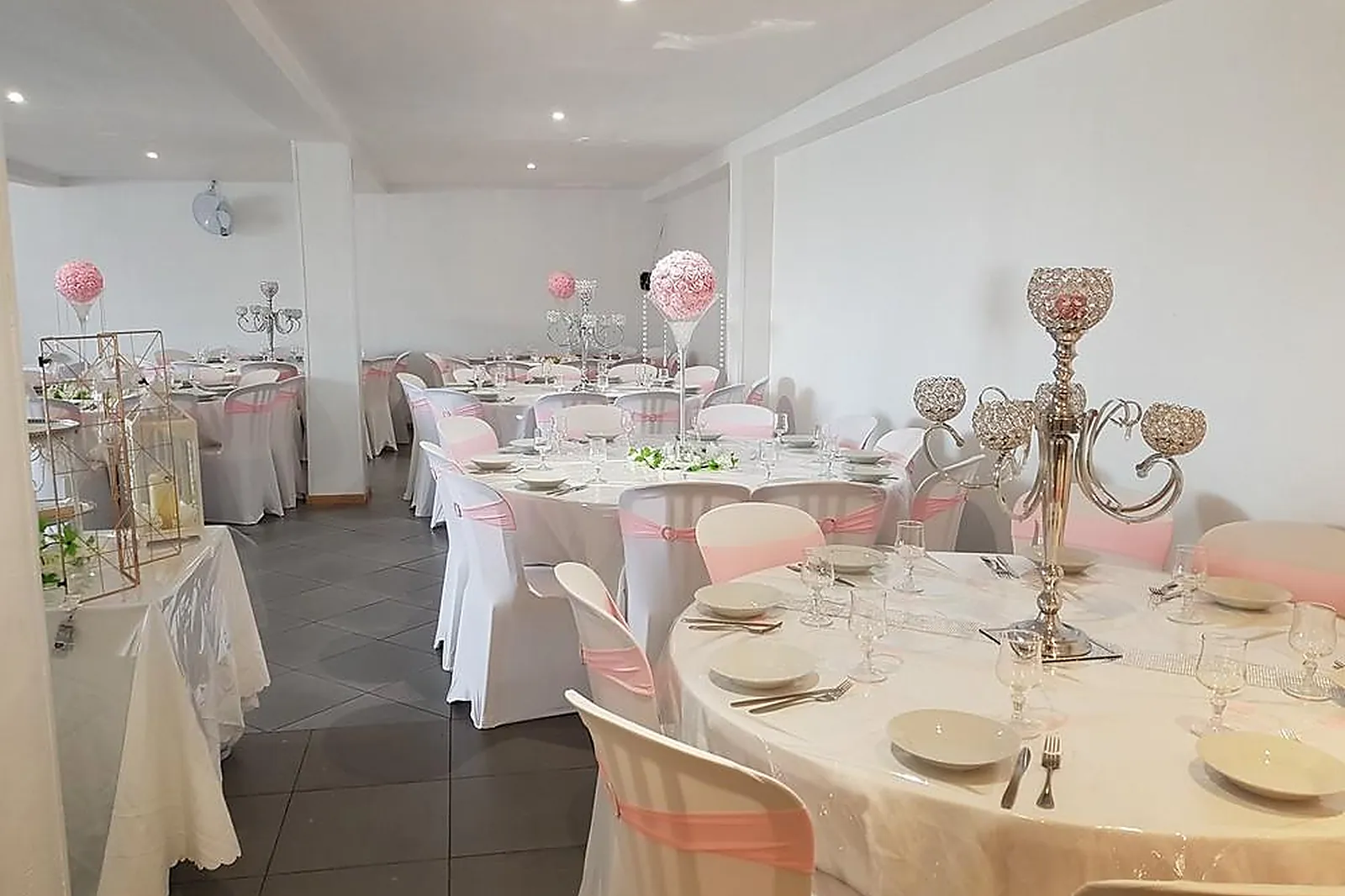 Lieux événementiels, TROPIKAL PALACE