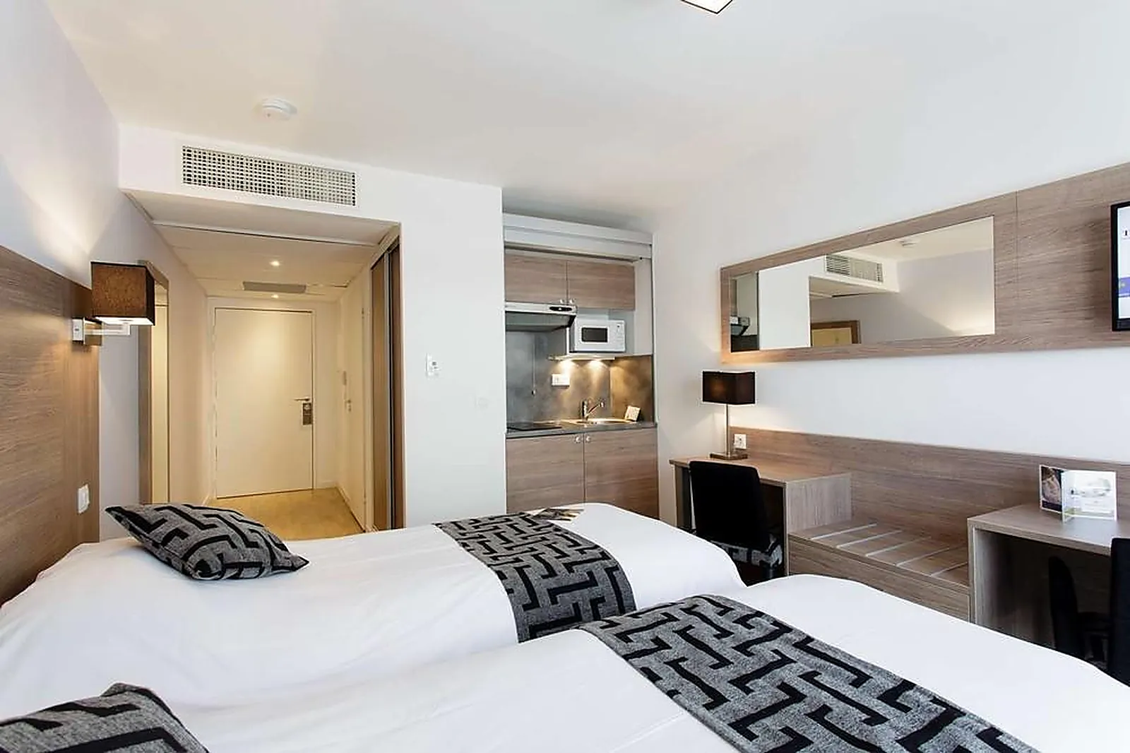 Lieux événementiels, TULIP INN MASSY PALAISEAU RÉSIDENCES