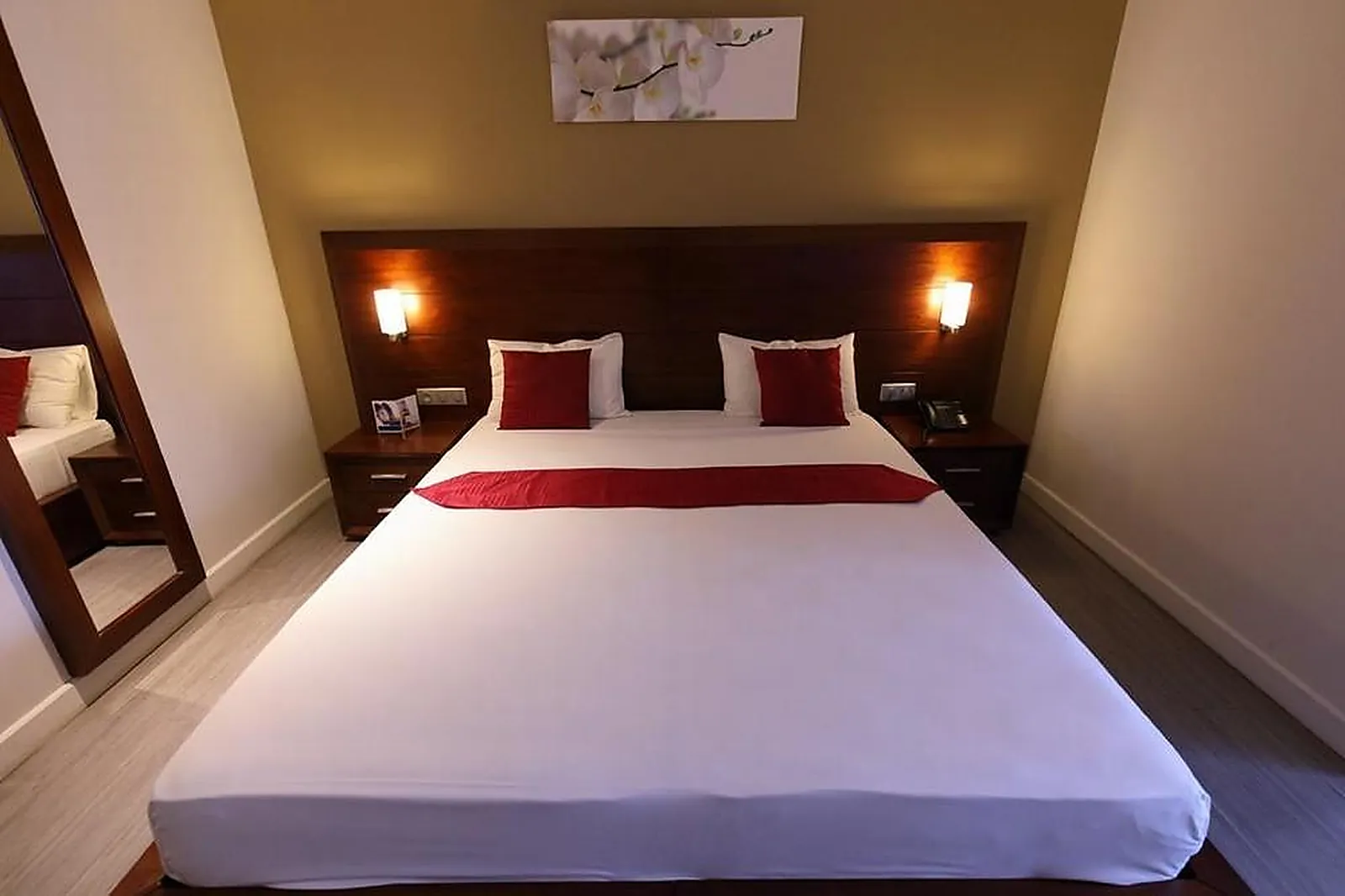 Lieux événementiels, TULIP INN SAINTE CLOTILDE LA REUNION