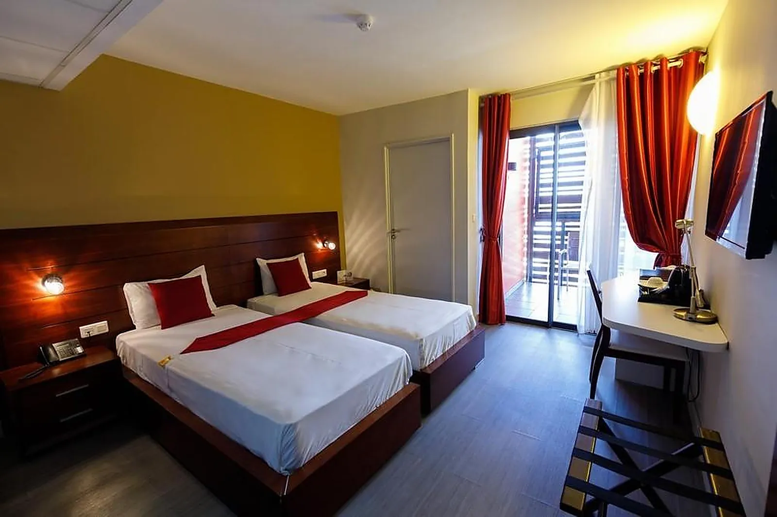 Lieux événementiels, TULIP INN SAINTE CLOTILDE LA REUNION