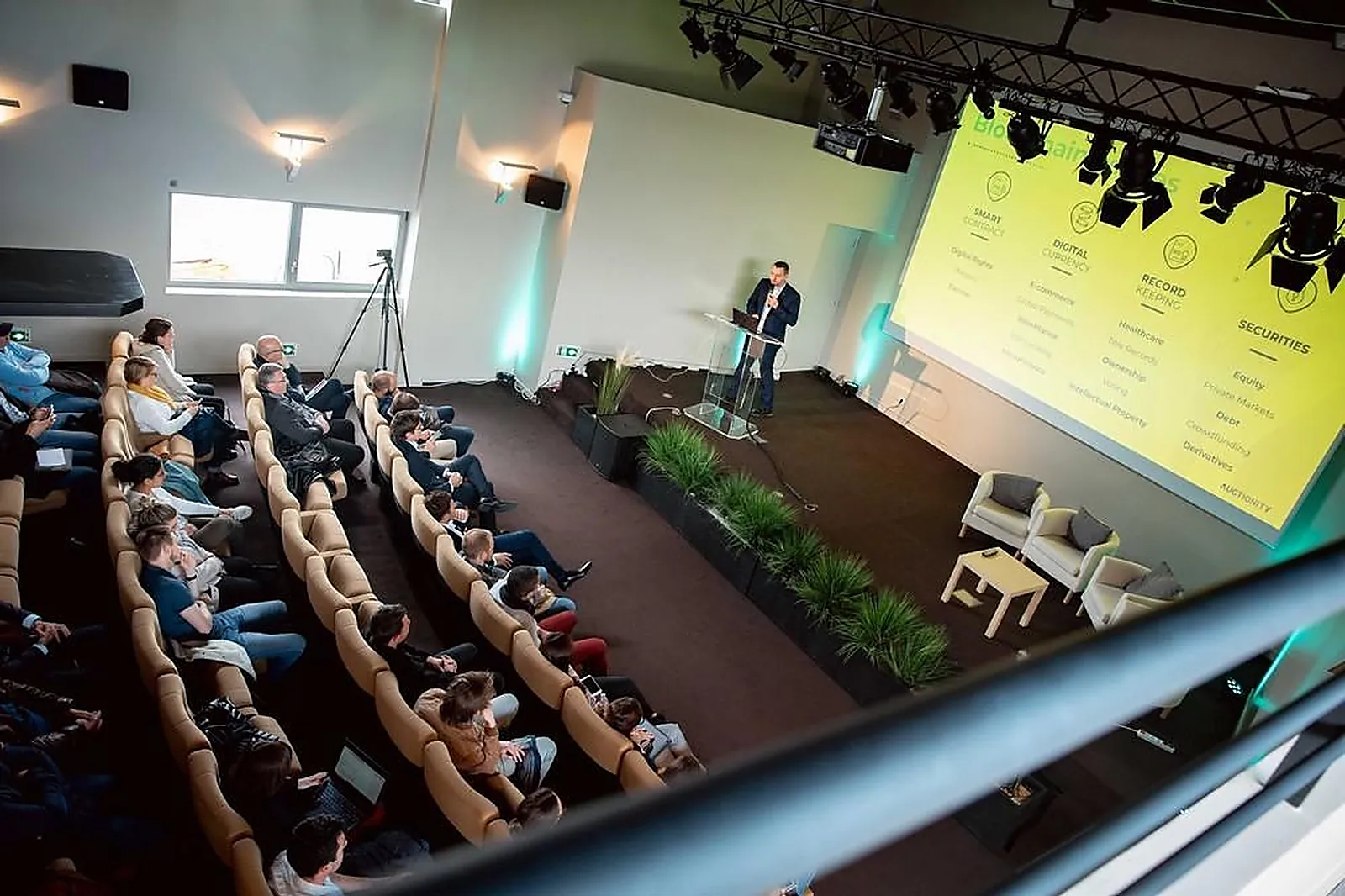 Lieux événementiels, TURING 22