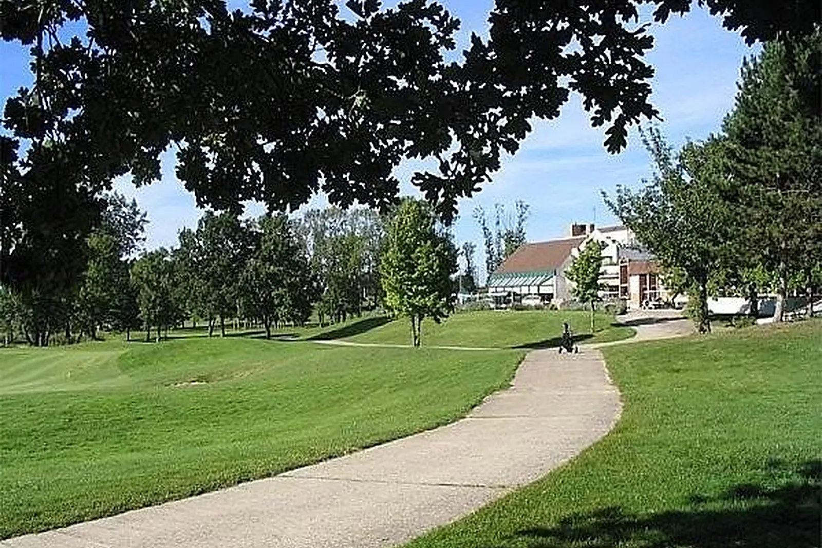 Lieux événementiels, UGOLF FEUCHEROLLES