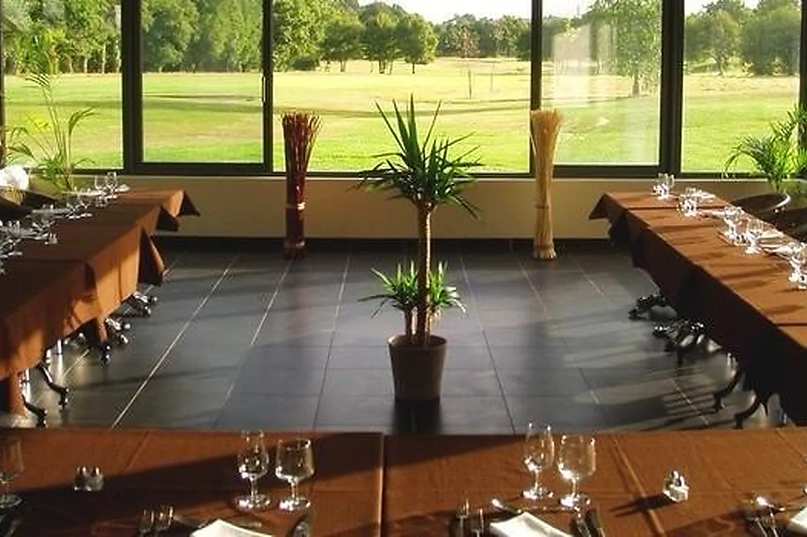 Lieux événementiels, UGOLF NANTES CARQUEFOU