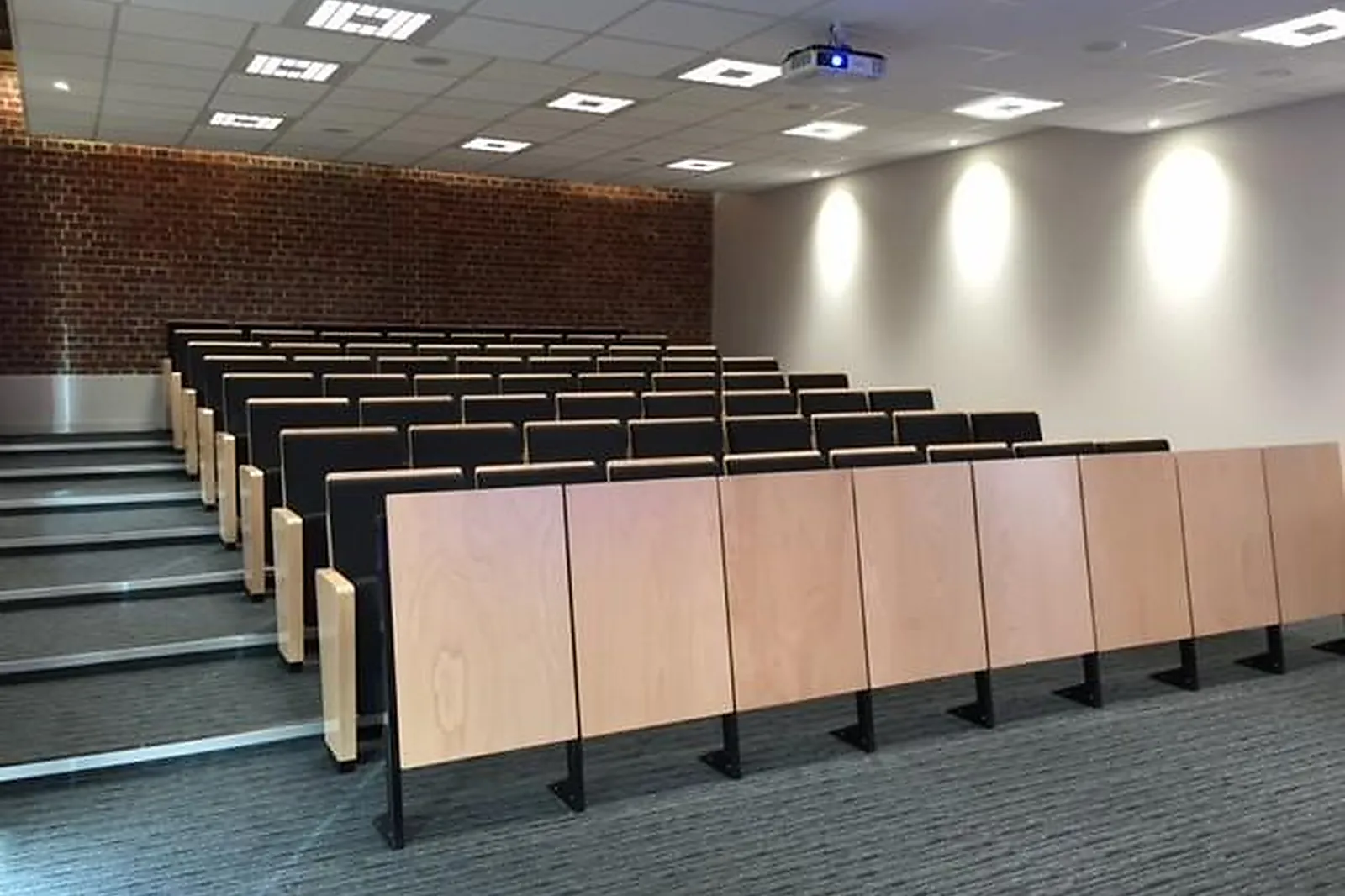 Lieux événementiels, UNILASALLE