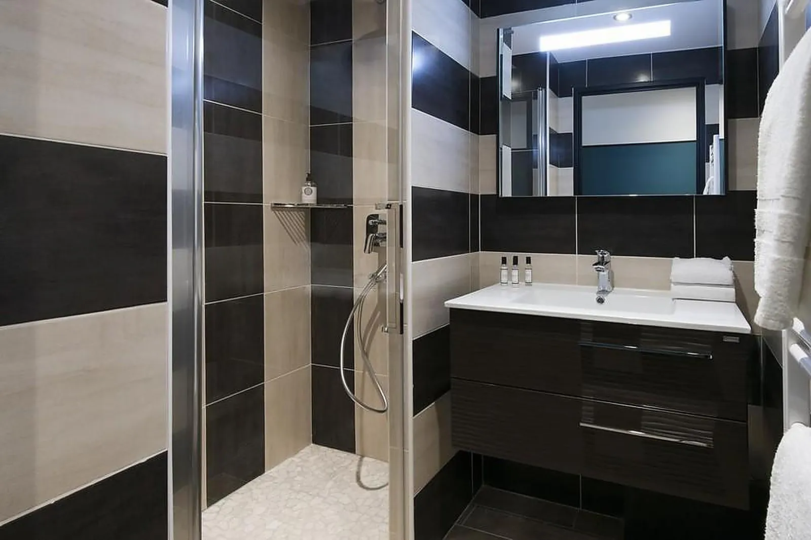 Lieux événementiels, UNIQUE HÔTEL ET RÉSIDENCE