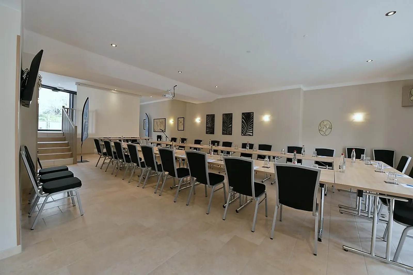 Lieux événementiels, UNIQUE HÔTEL ET RÉSIDENCE