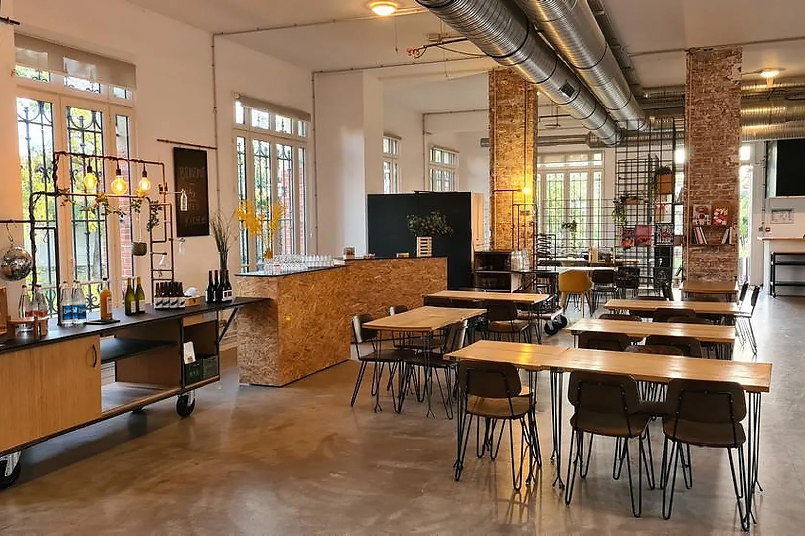 Lieux événementiels, UNITED KITCHENS