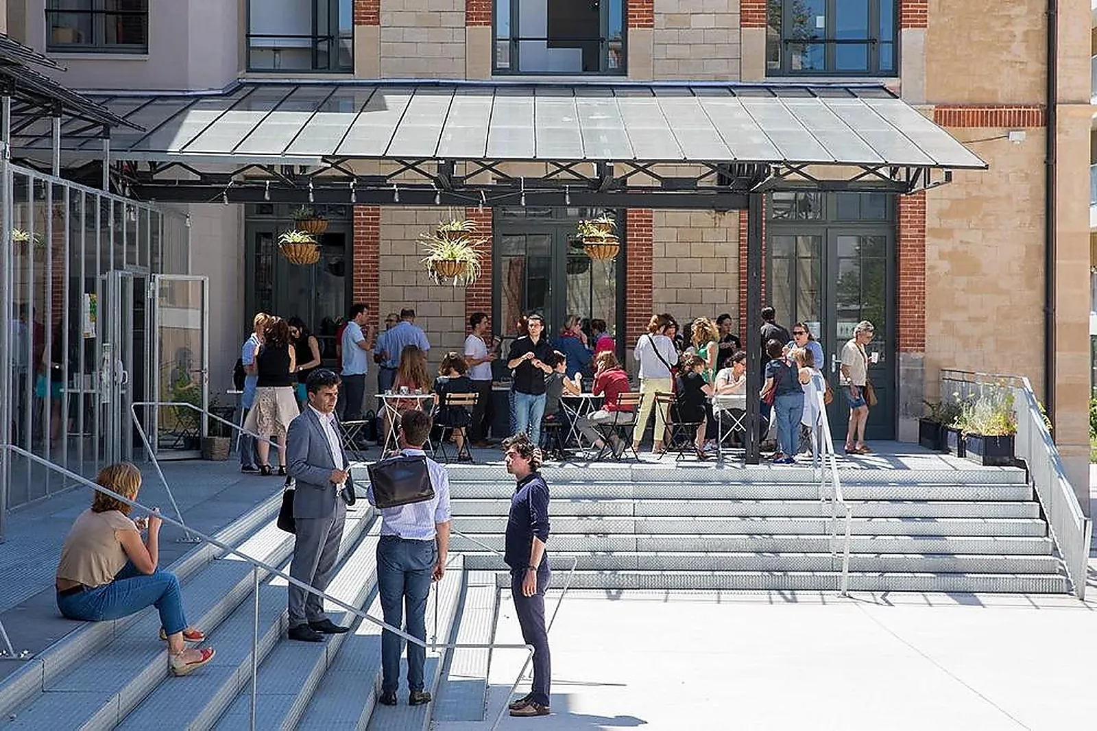 Lieux événementiels, UNITED KITCHENS