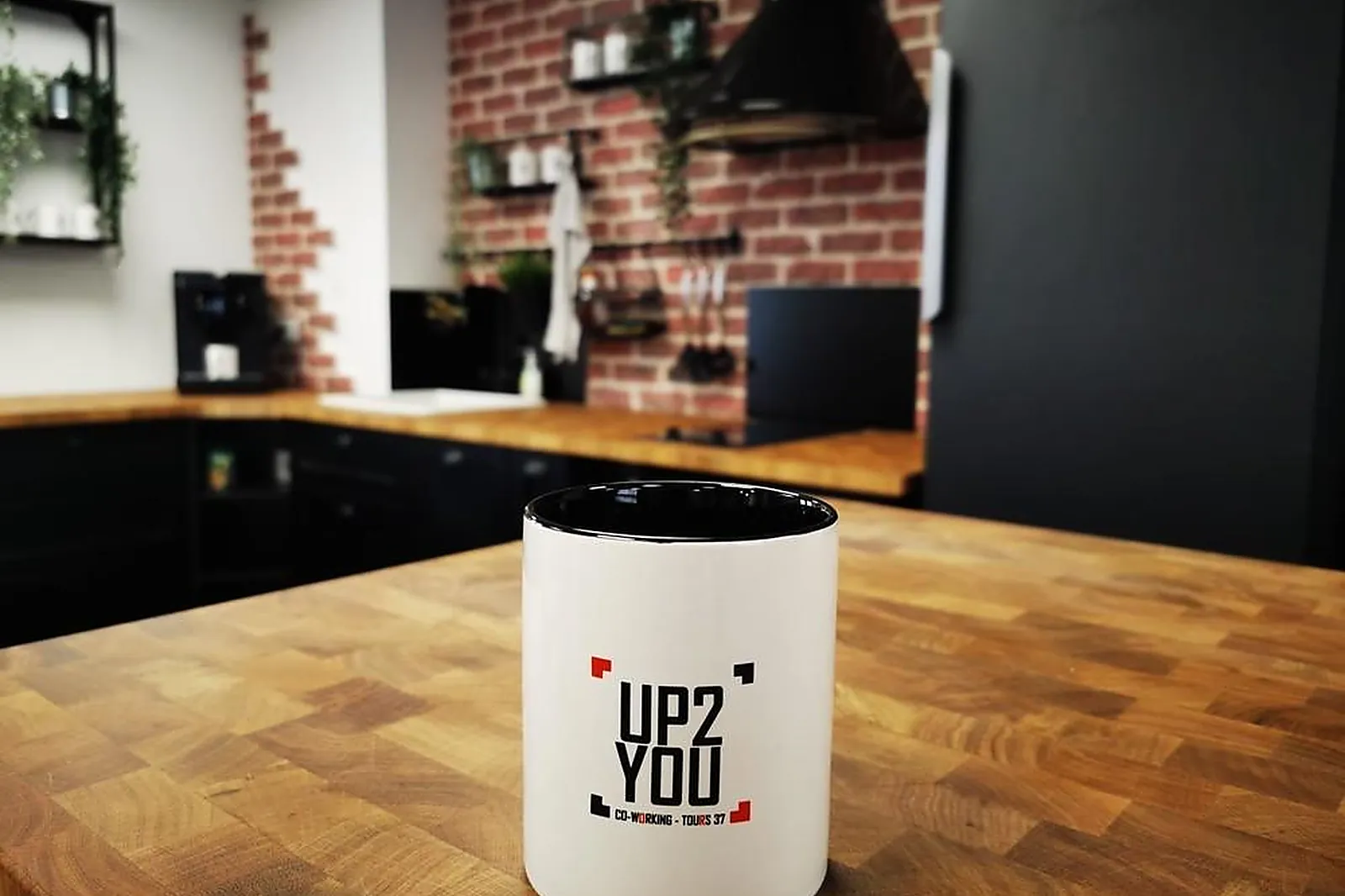 Lieux événementiels, UP2YOU TOURS