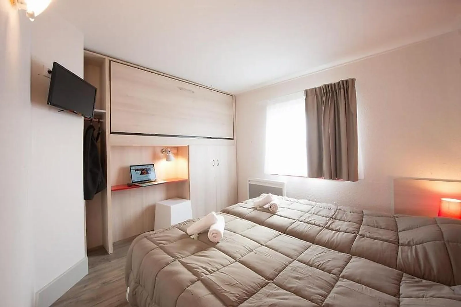 Lieux événementiels, VVF CLUB INTENSE CÔTE D'OPALE