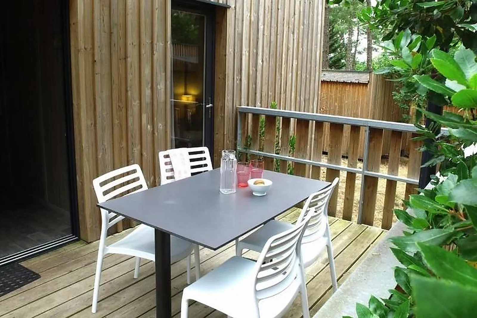 Lieux événementiels, VVF CLUB INTENSE LE CAP FERRET