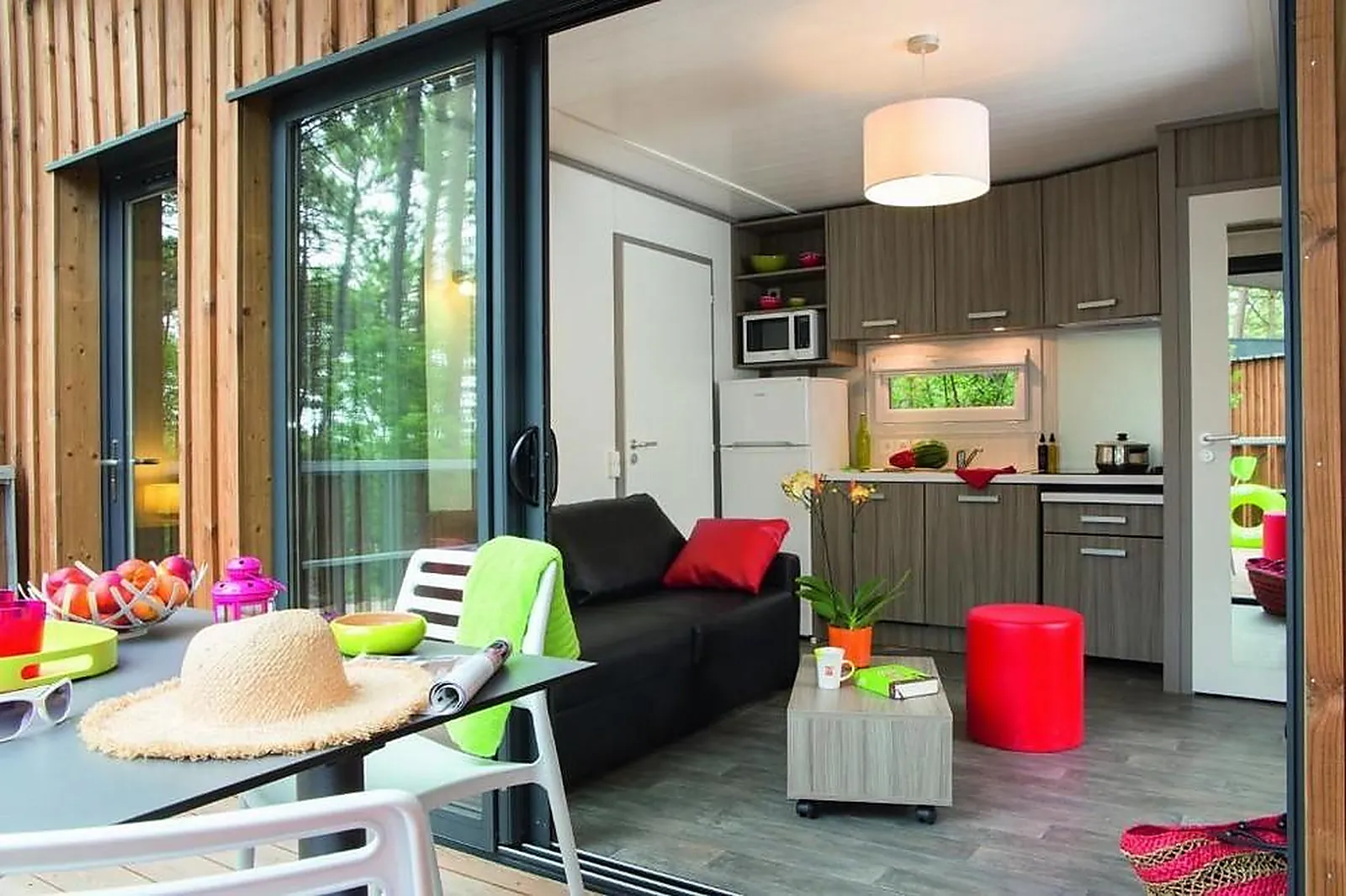 Lieux événementiels, VVF CLUB INTENSE LE CAP FERRET