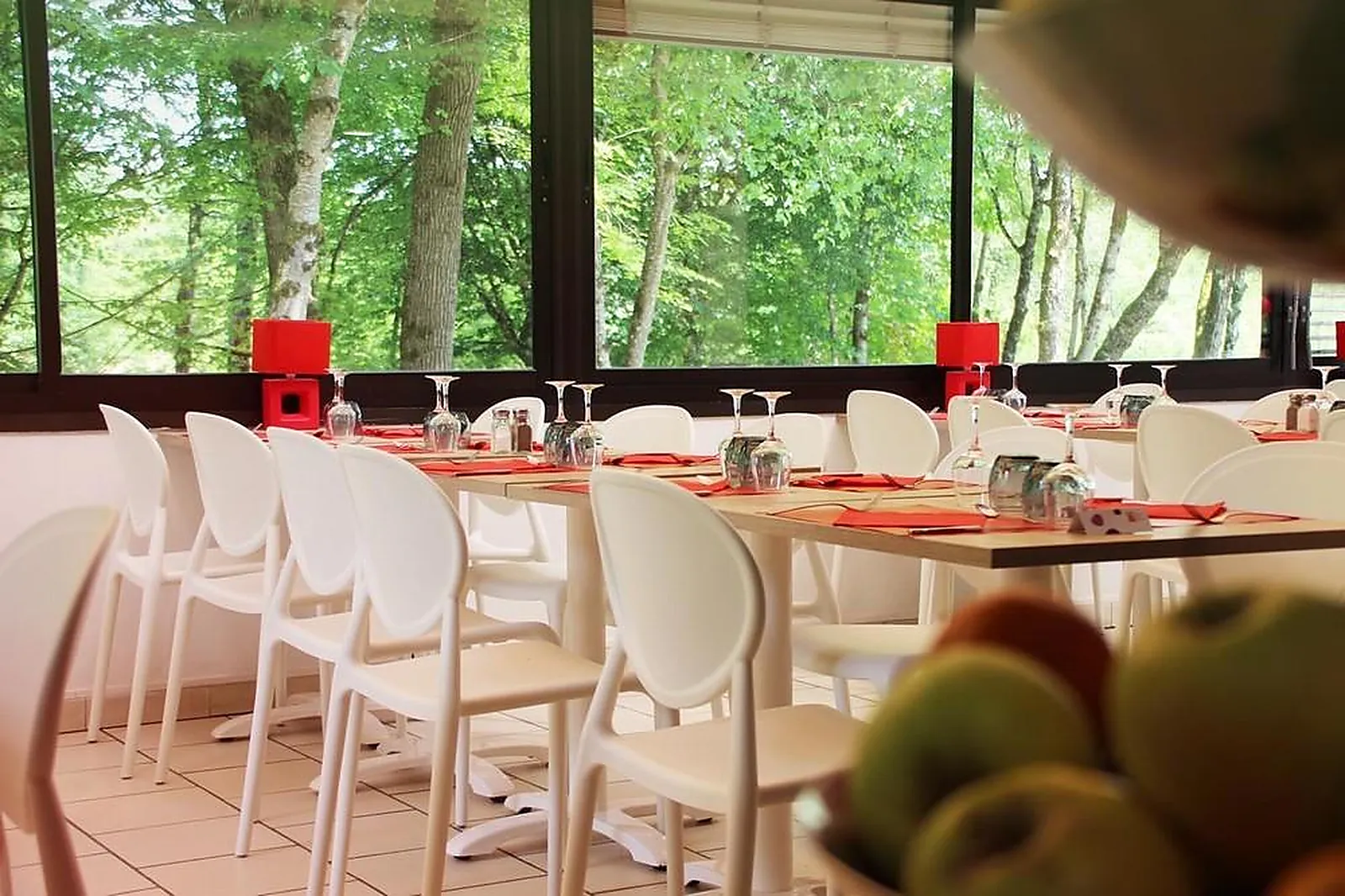 Lieux événementiels, VVF CLUB INTENSE LES PIERRES ROUGES