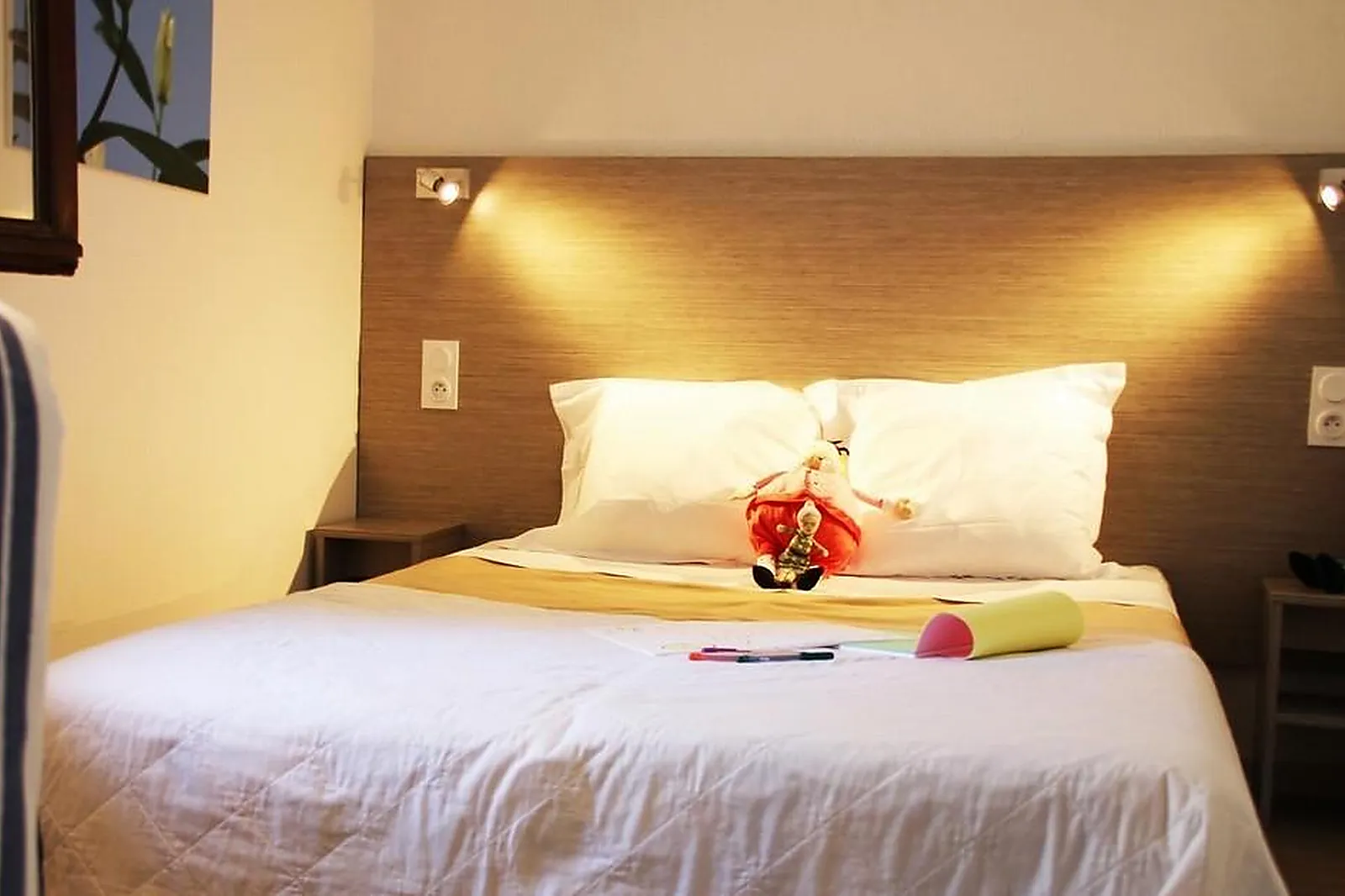 Lieux événementiels, VVF CLUB INTENSE LES PIERRES ROUGES