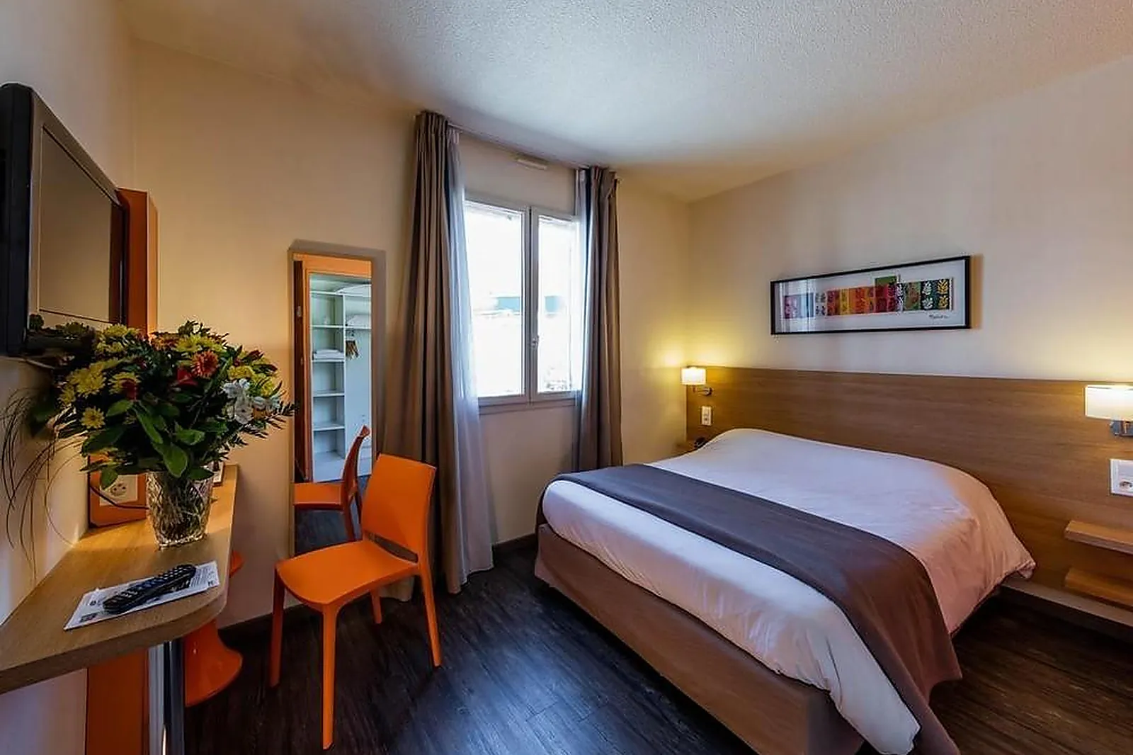 Lieux événementiels, VAL HOTEL