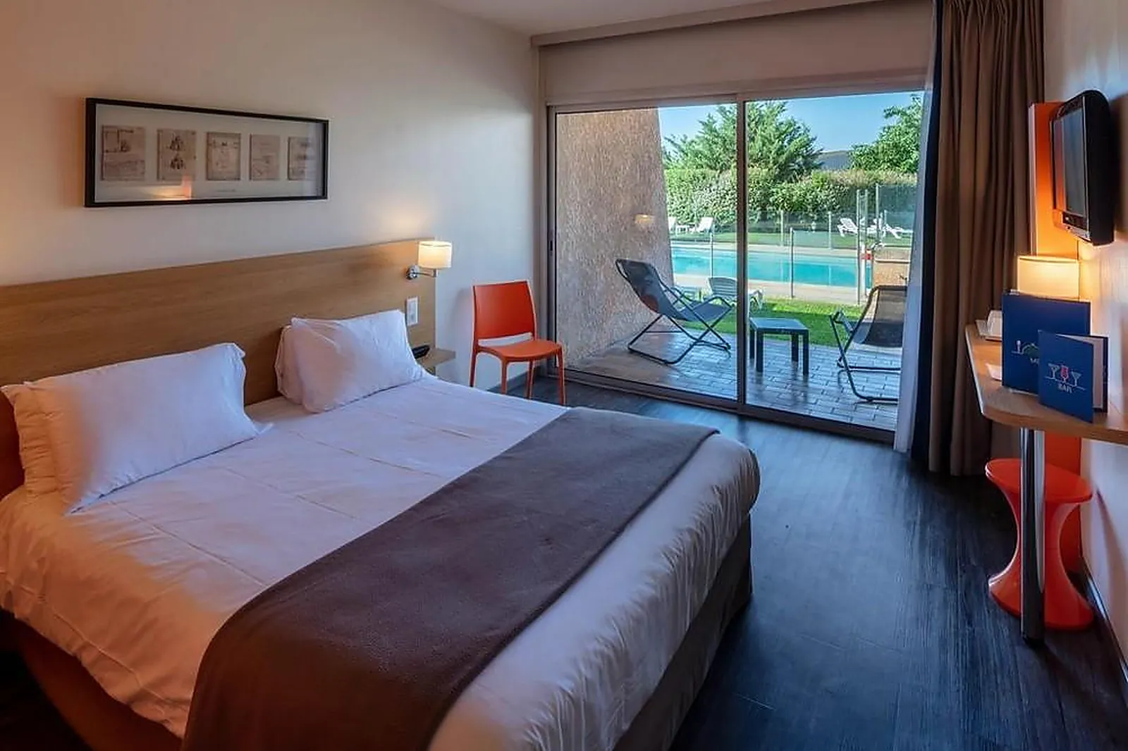 Lieux événementiels, VAL HOTEL