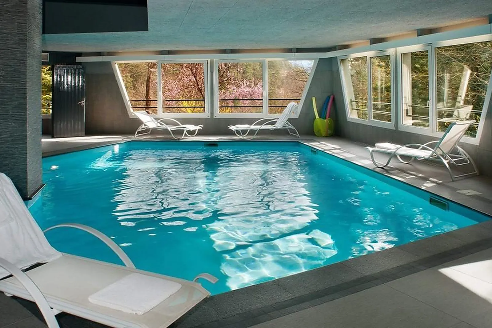 Lieux événementiels, VALLÉE NOBLE