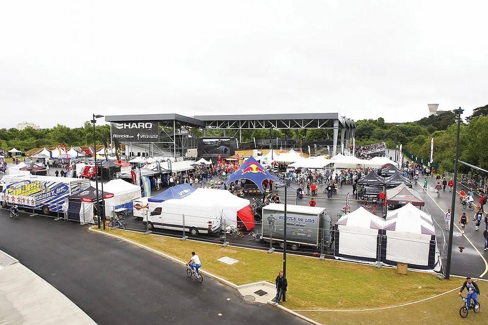 Lieux événementiels, VÉLODROME NATIONAL