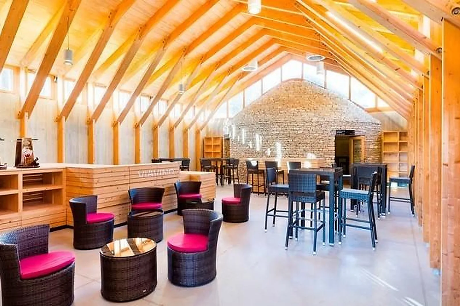 Lieux événementiels, VIAVINO