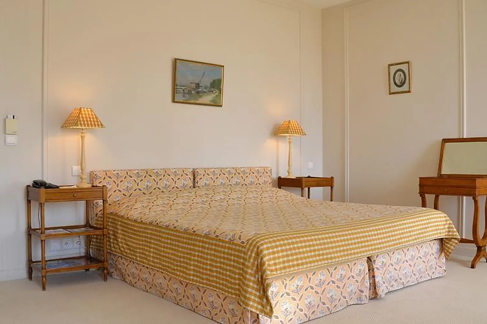 Lieux événementiels, VILLA NAVARRE