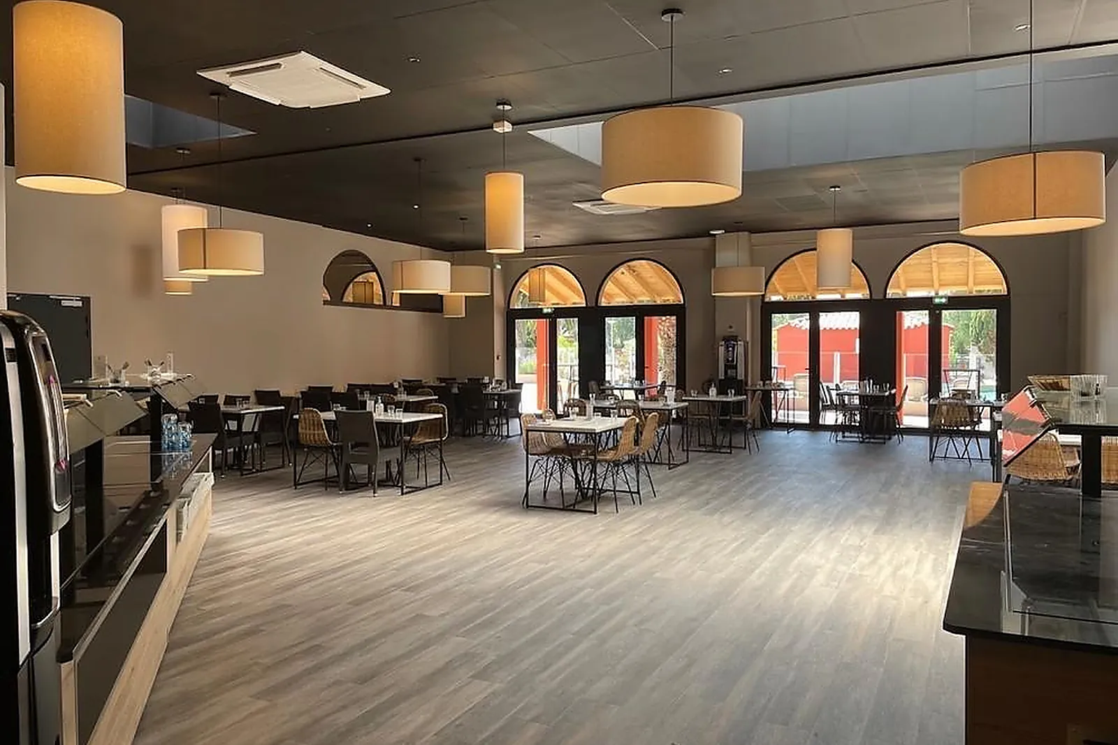 Lieux événementiels, VILLAGE CAMARGUAIS