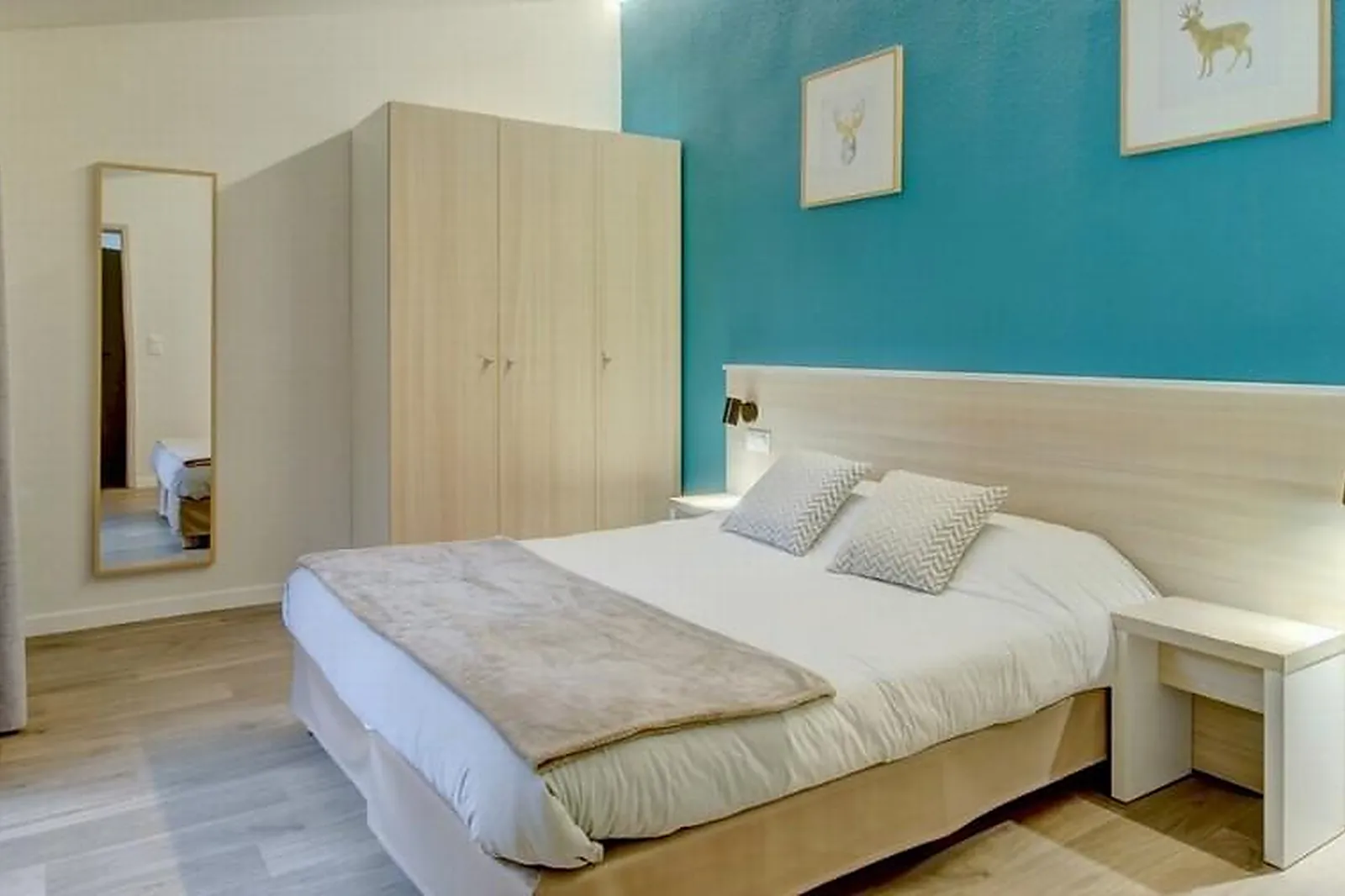 Lieux événementiels, VILLAGE CLUB MILÉADE ALLEYRAS