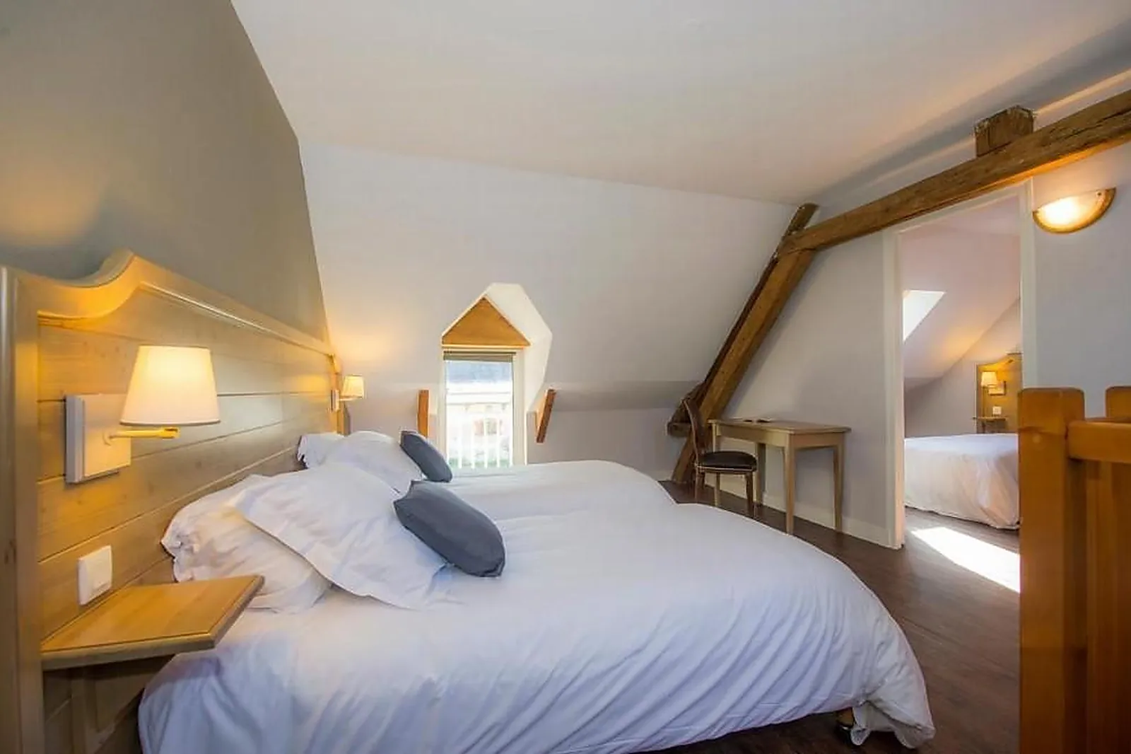 Lieux événementiels, VILLAGE CLUB MILÉADE LA FERTÉ-IMBAULT