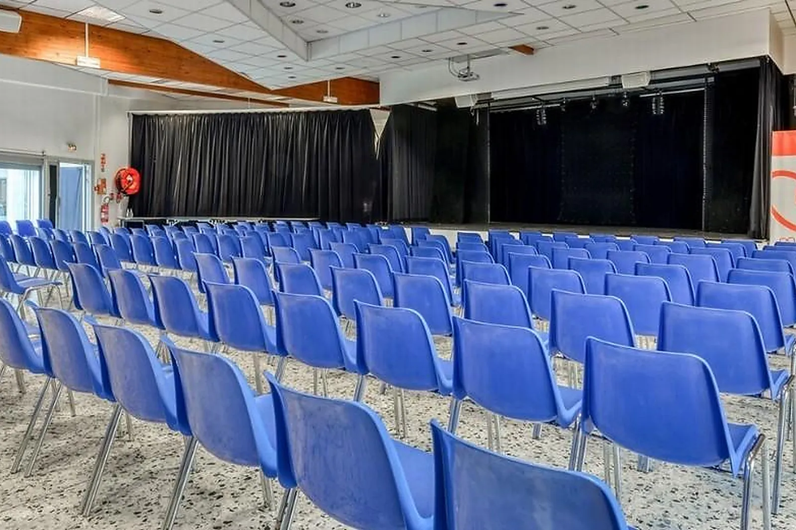 Lieux événementiels, VILLAGE CLUB MILÉADE LA GRANDE-MOTTE