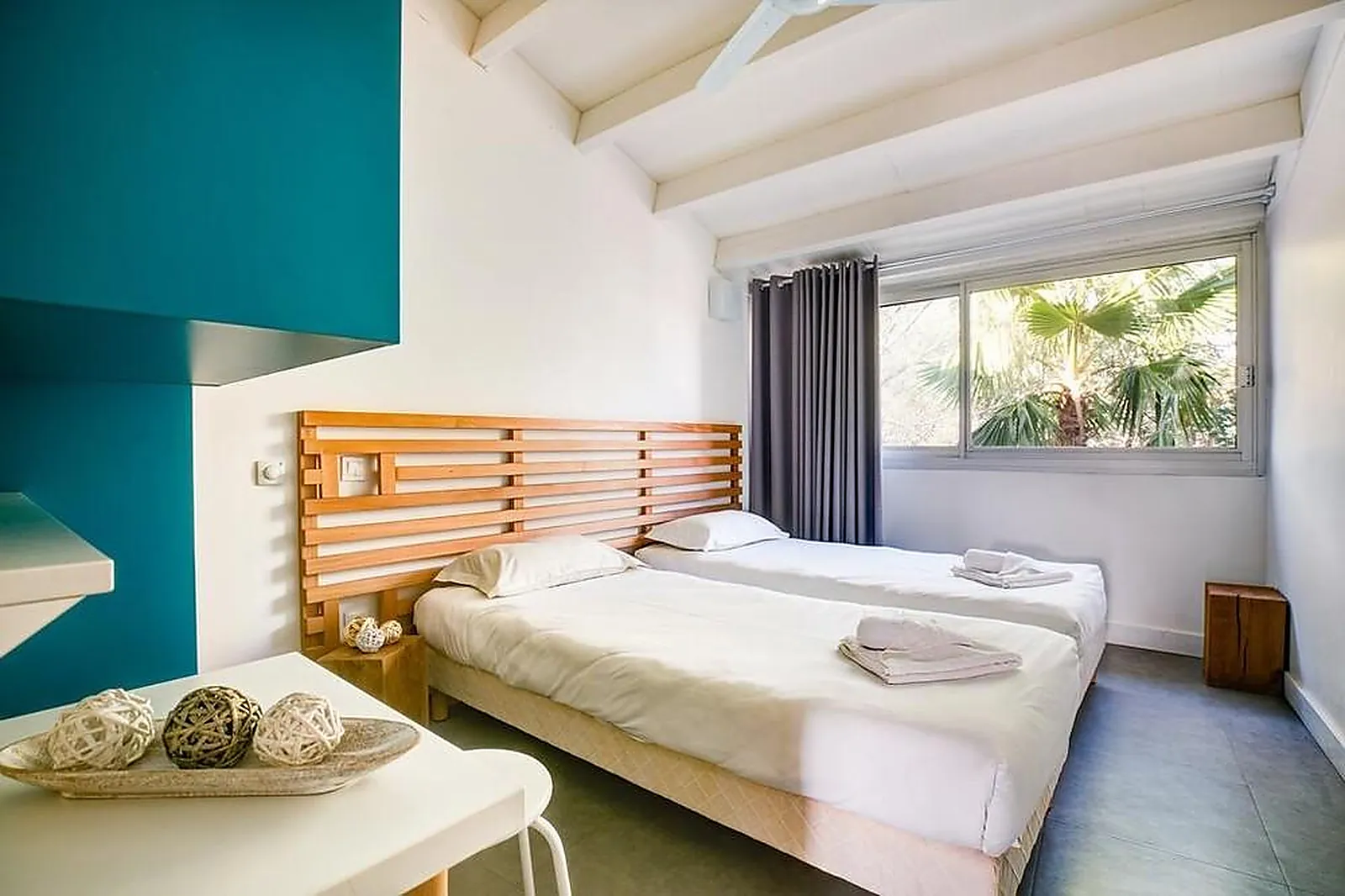 Lieux événementiels, VILLAGE CLUB MILÉADE LES ISSAMBRES LA GAILLARDE