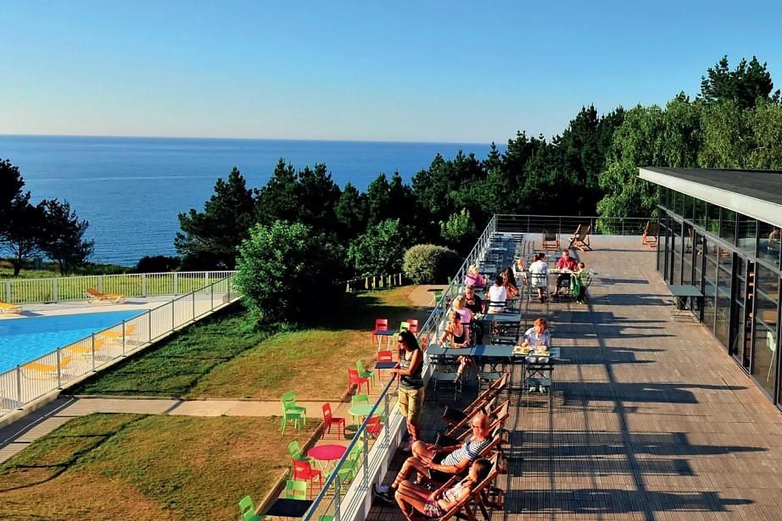 Lieux événementiels, VILLAGE CLUB MILÉADE PORT-MANECH