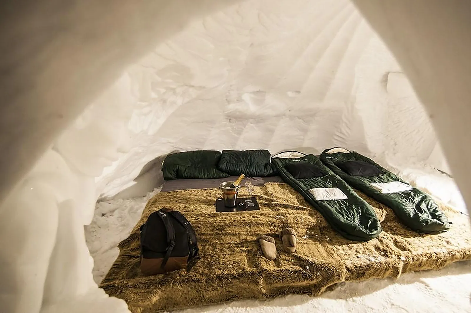 Lieux événementiels, VILLAGE IGLOO BLACKSHEEP