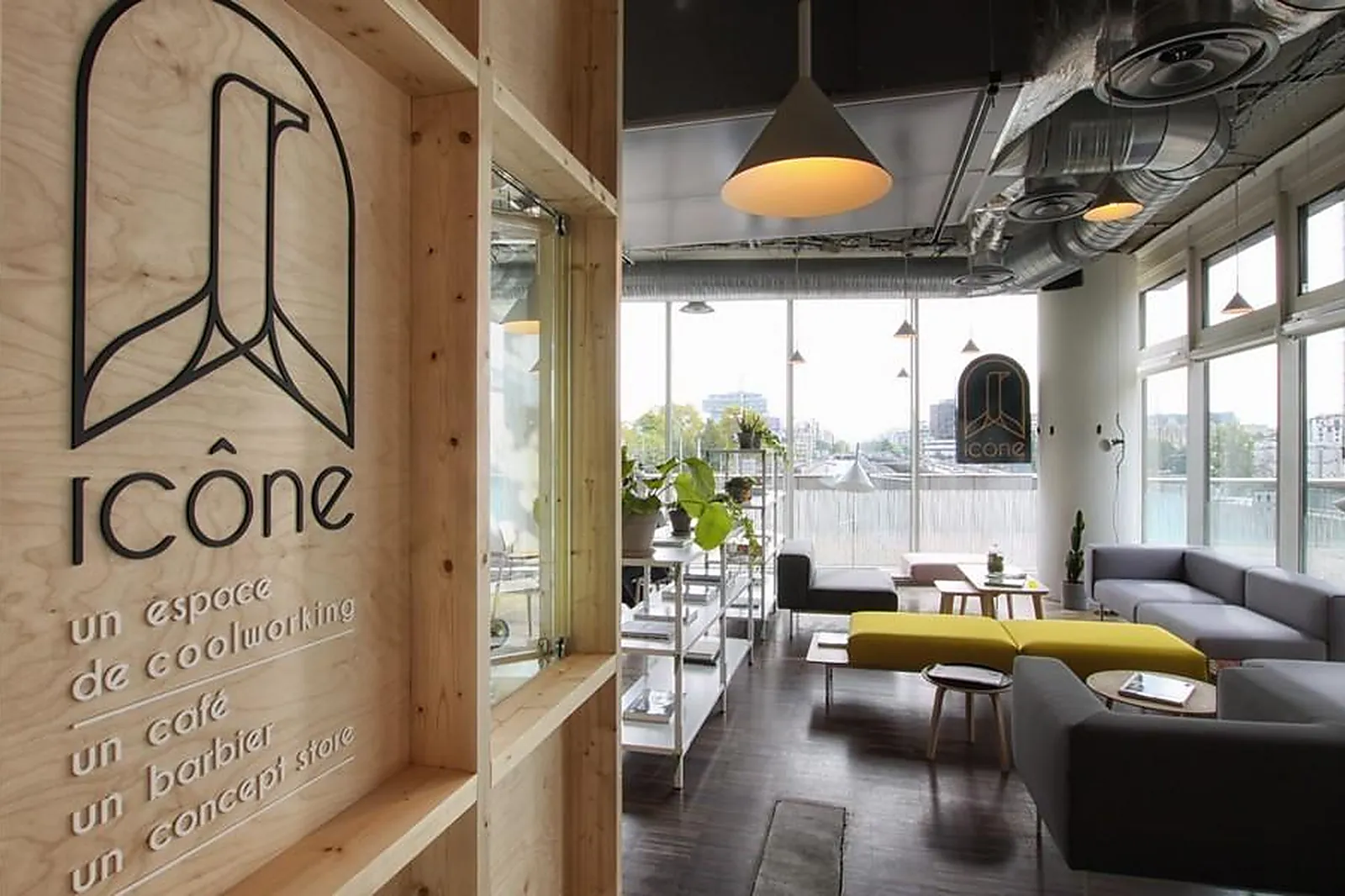 Lieux événementiels, VILLAGE OXYGEN PARIS LA DÉFENSE