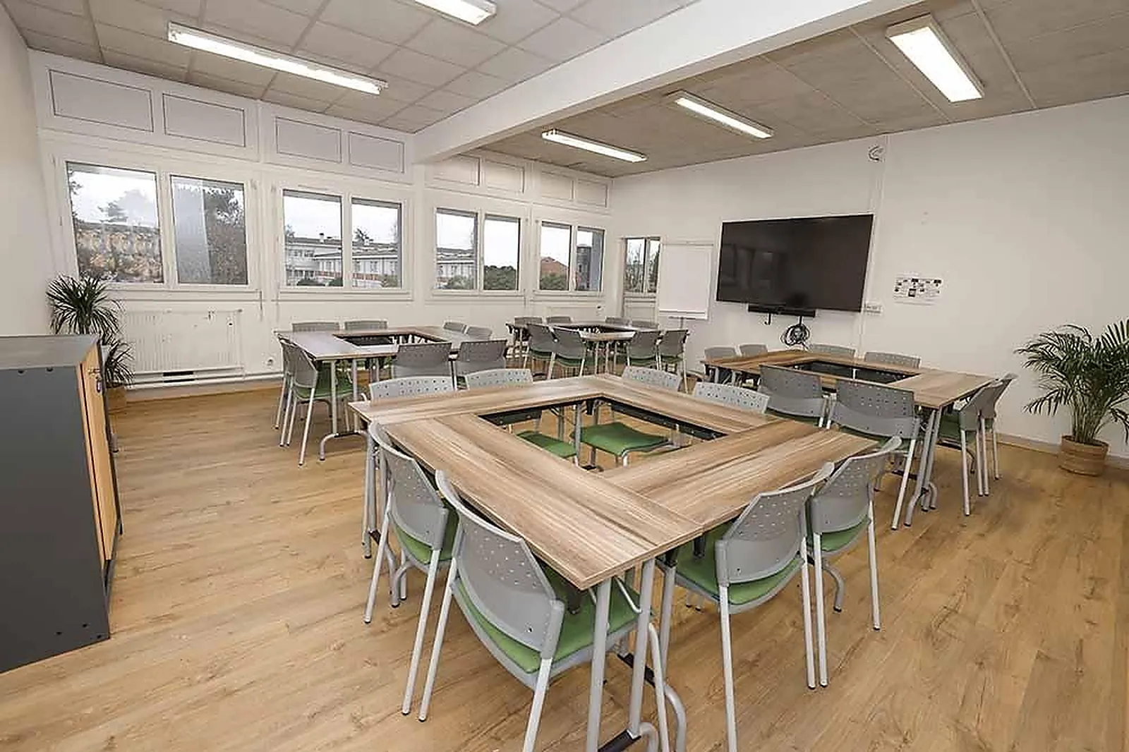 Lieux événementiels, VILLAGE PHILOTÉ