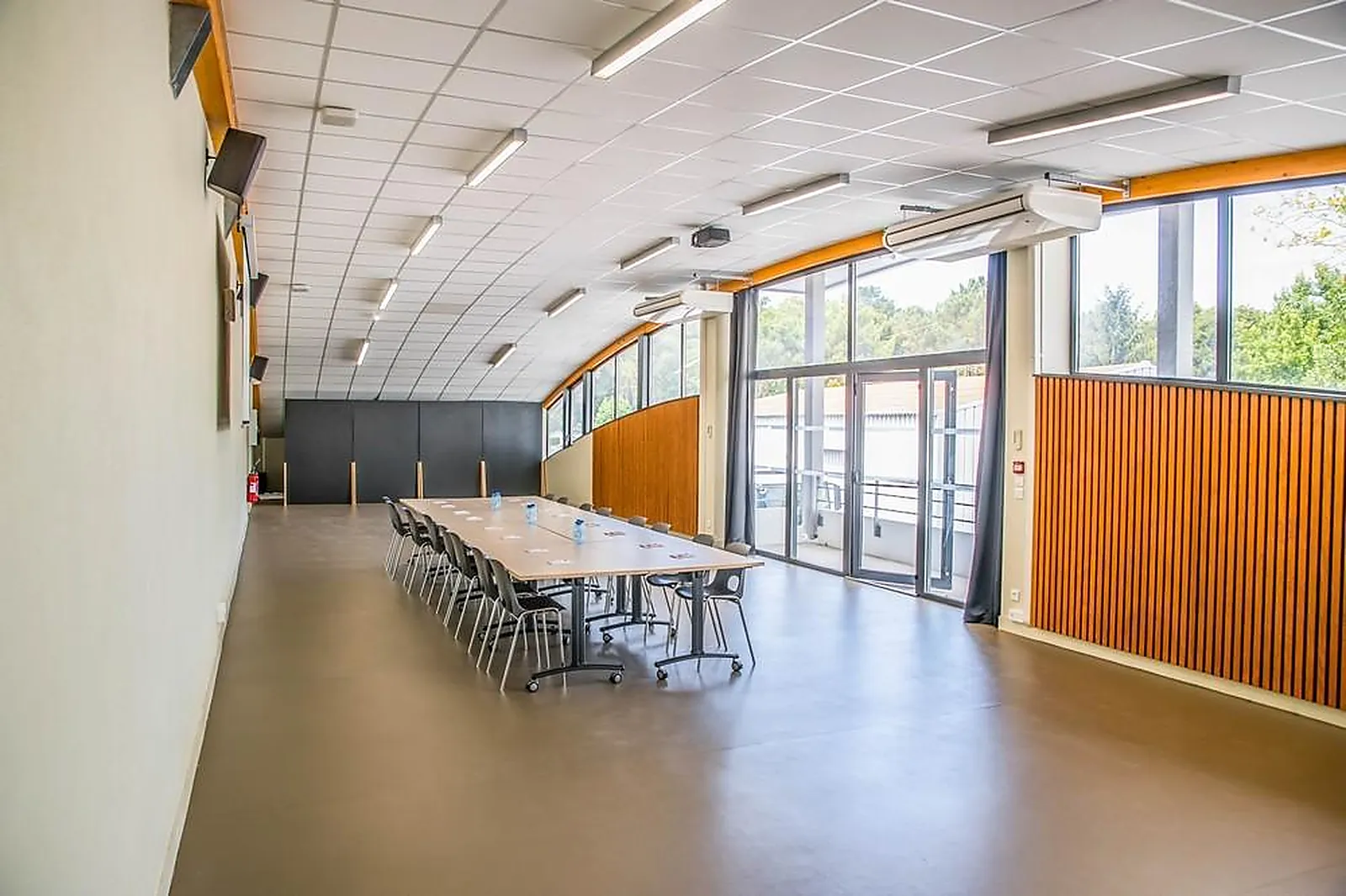 Lieux événementiels, VILLAGE RESORT ET SPA LE VIEUX PORT