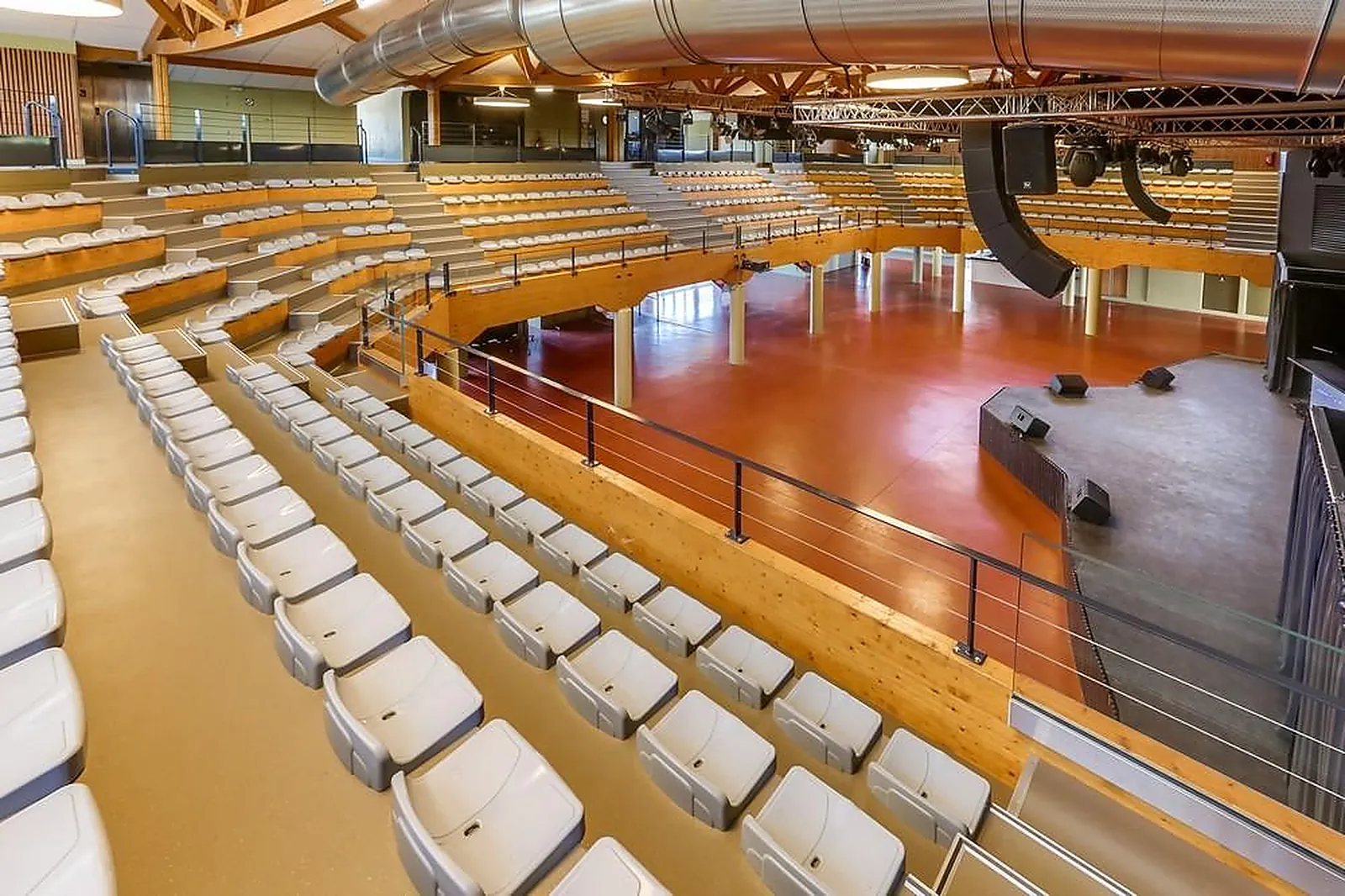 Lieux événementiels, VILLAGE RESORT ET SPA LE VIEUX PORT