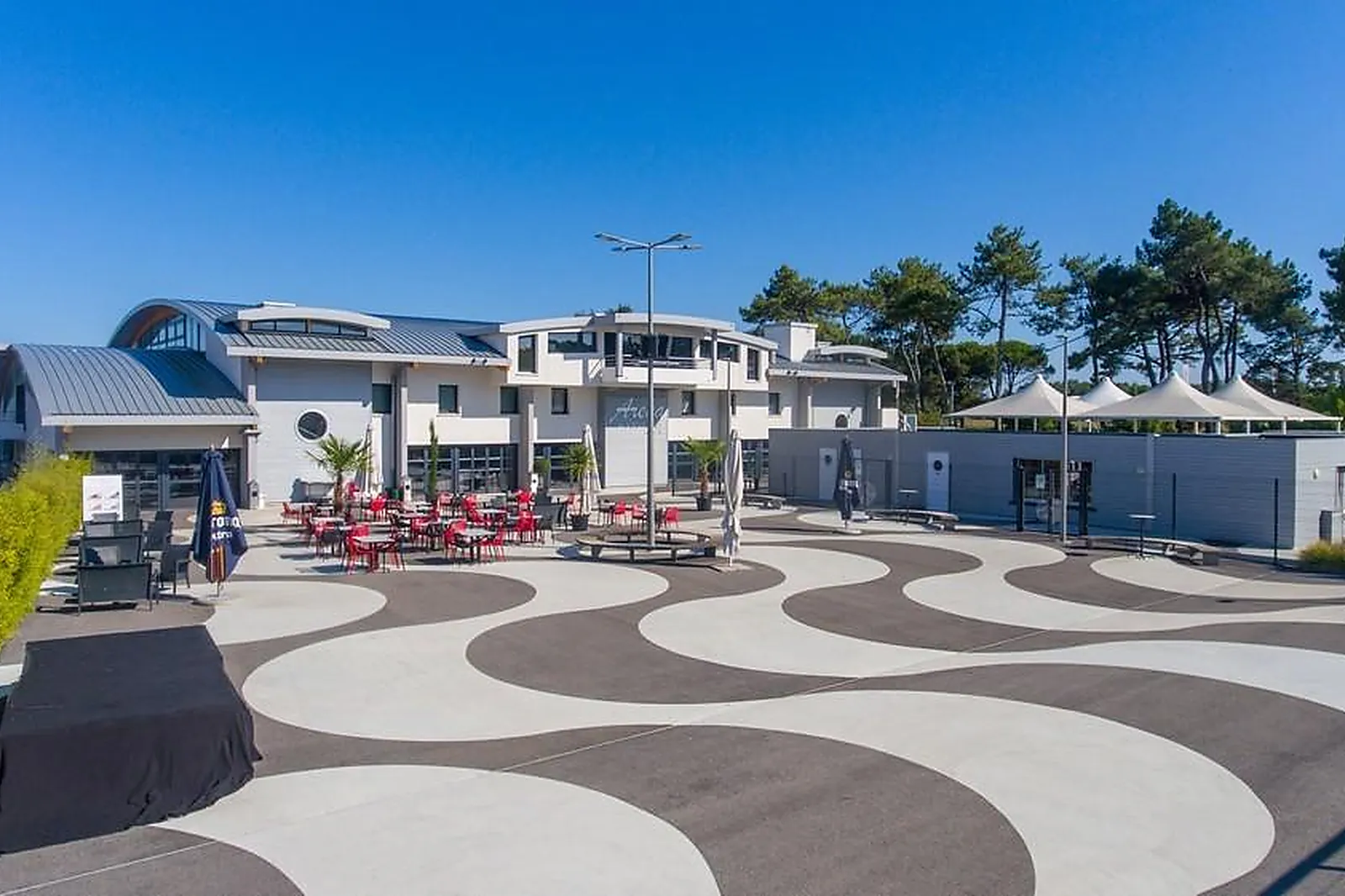 Lieux événementiels, VILLAGE RESORT ET SPA LE VIEUX PORT