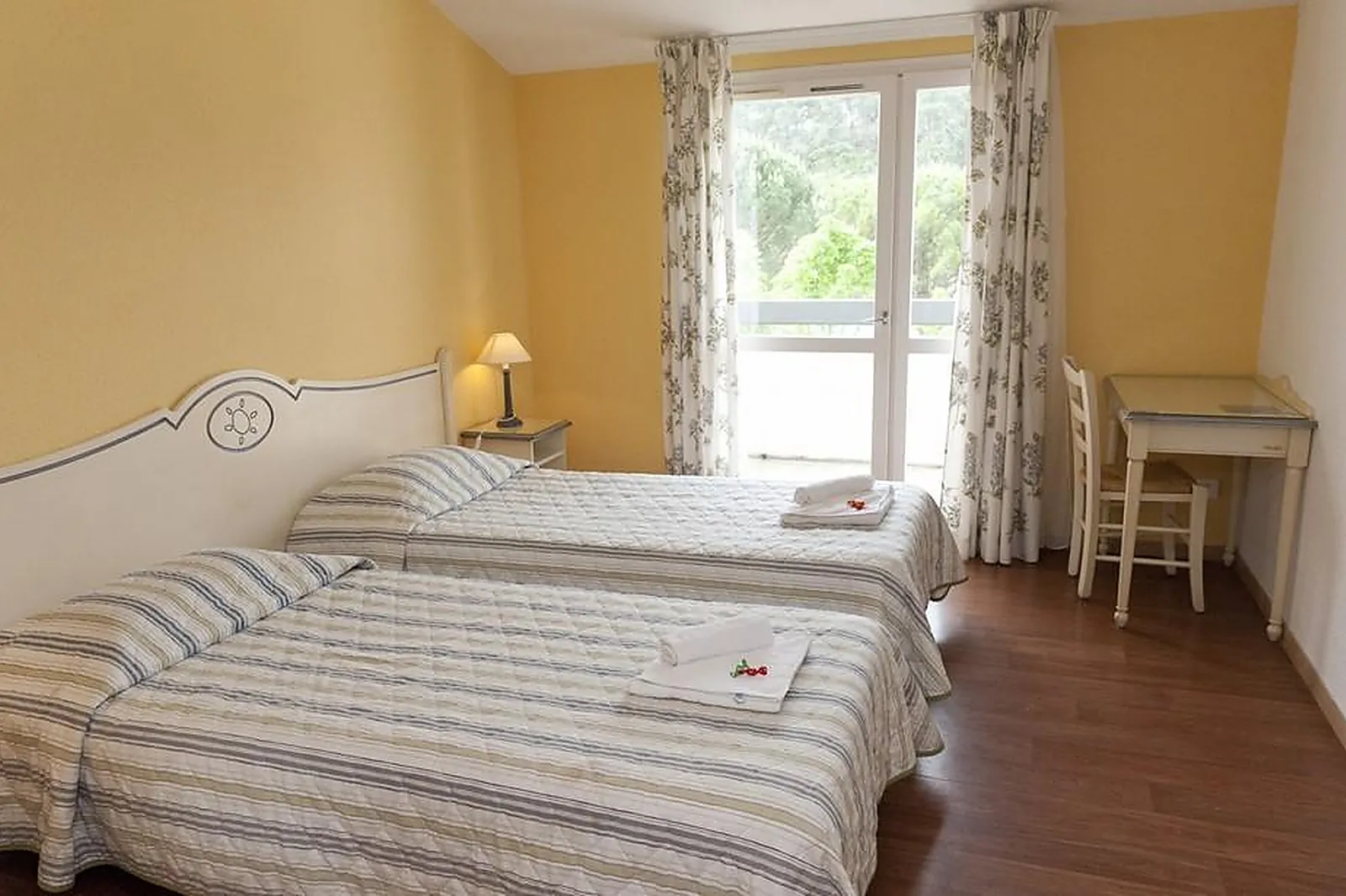 Lieux événementiels, VILLAGE VACANCES LES FLORANS