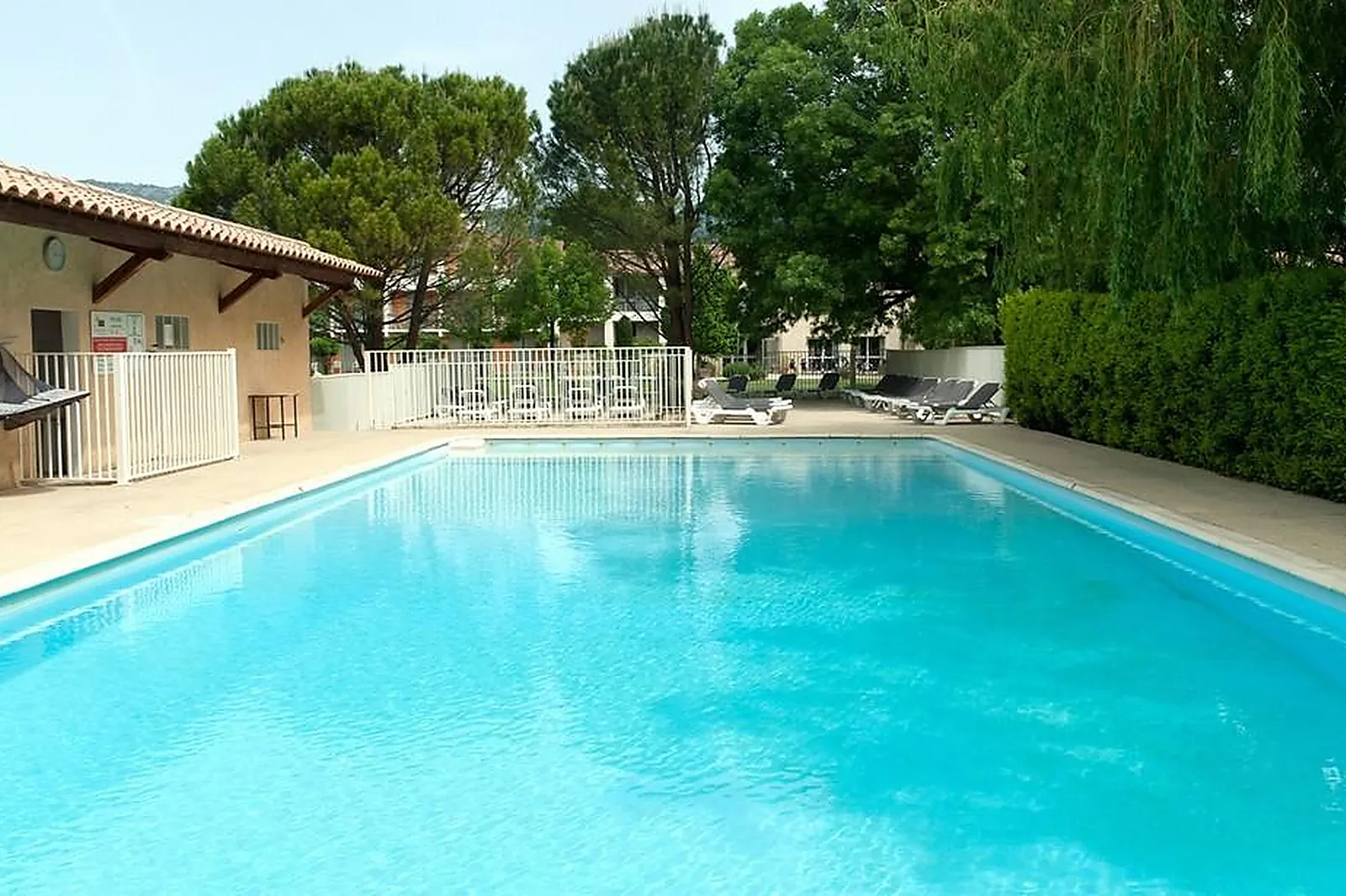 Lieux événementiels, VILLAGE VACANCES LES FLORANS