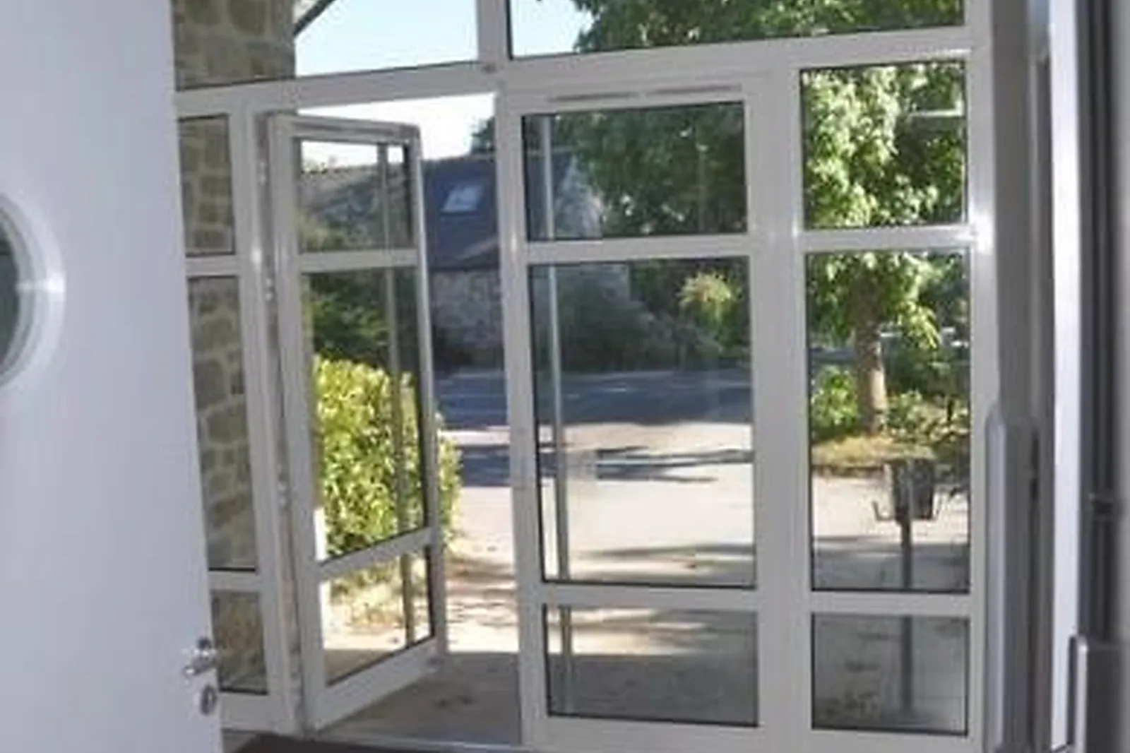 Lieux événementiels, VILLAGE DE KERLAVIC