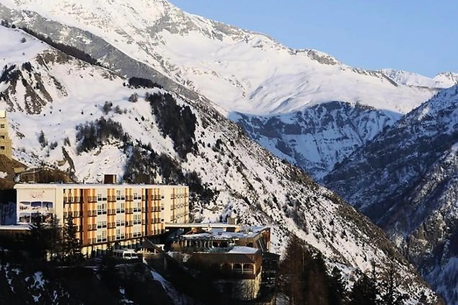 Lieux événementiels, VILLAGES CLUBS DU SOLEIL ORCIÈRES MERLETTE 1850