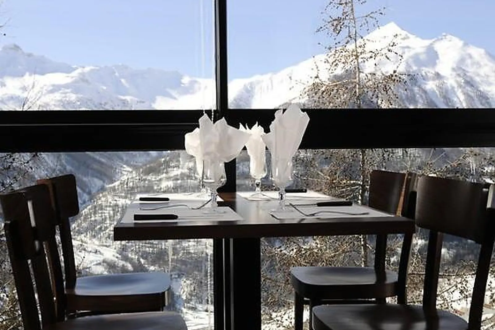 Lieux événementiels, VILLAGES CLUBS DU SOLEIL ORCIÈRES MERLETTE 1850